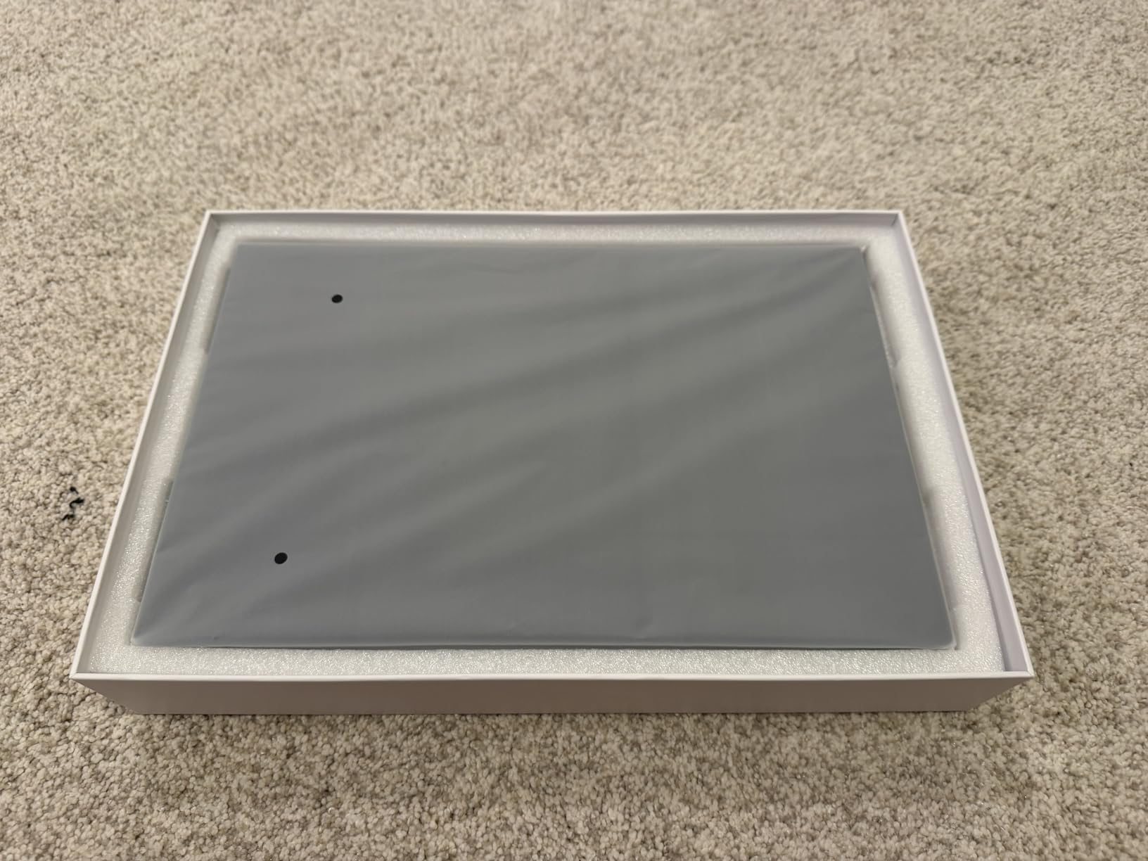 Newsoul 4K Portable Monitor 1200Nits Ultra Bright 16'' Laptop Monitor 2000:1 Contrast Fast IPS Matte Screen with USB-C HDMI VESA, Slim External Screen for Laptop/Phone/Game Console/Office/Travel customer photo 2