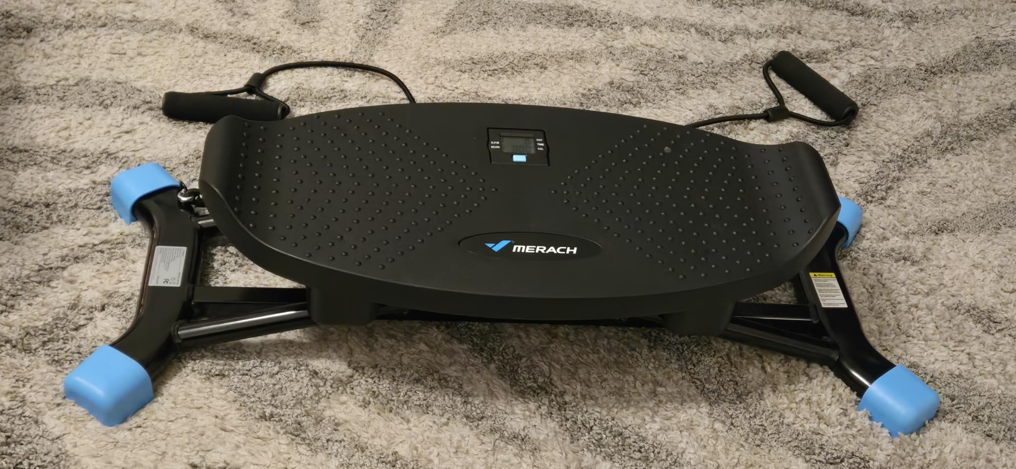 MERACH Balance Board for Adults, Rocking Stepper with Resistance Bands, Portable Wobble Board Featuring LCD Monitor, 300 lbs Capacity Ski Twister Trainer for Full Body Workout at Home Gym customer photo 2