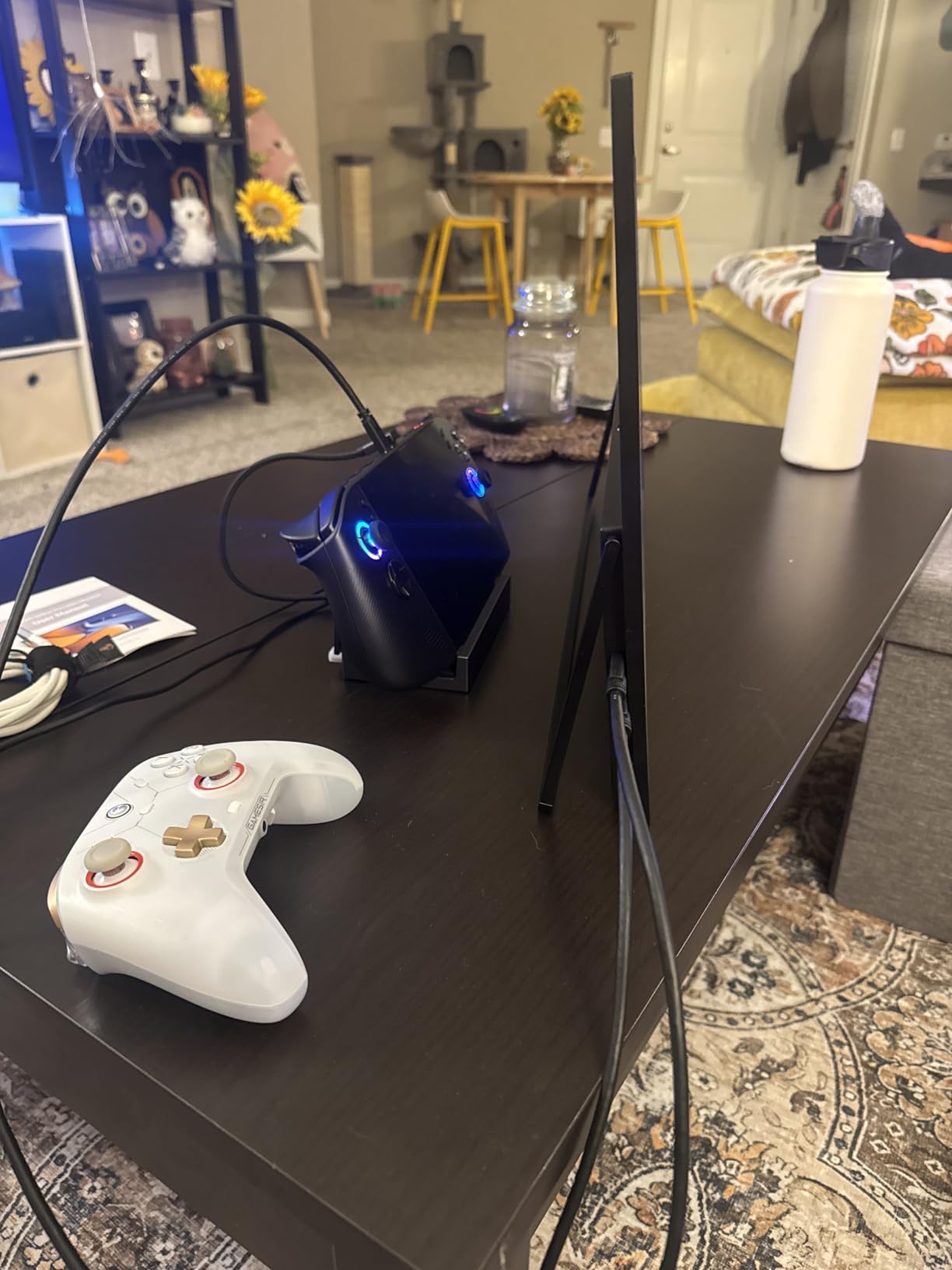 UPERFECT Portable Monitor 4K 120HZ QLED 17.3