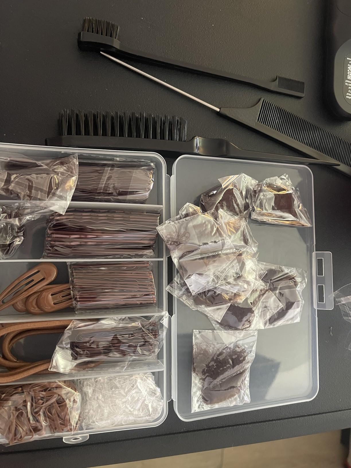 386Pcs Ballet Hair Styling Kit-Hair Wax Stick, 200 Elastic Ties, 50 Bobby Pins, 50 U-Pins, 10 Invisible Hair Bun Nets, 3 Combs&Brushes, 2 Loop Tools, Professional Dance Performance Kit w/Storage Box customer photo 2