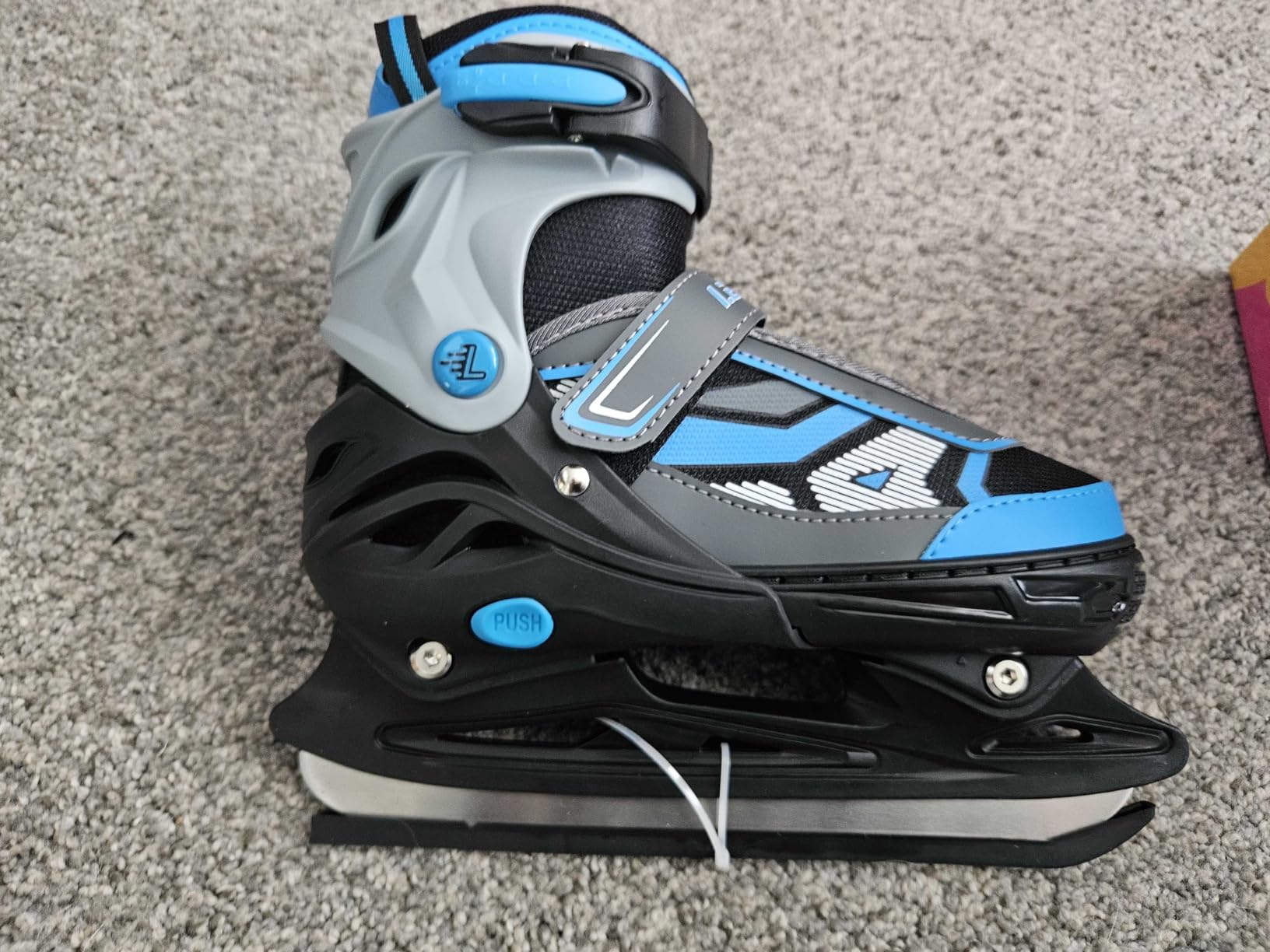 Adjustable Ice Skates for Kids Boys Girls, 4 Size Triple Protection Beginner Figure Blades with Ankle Support for Outdoor and Rink customer photo 1