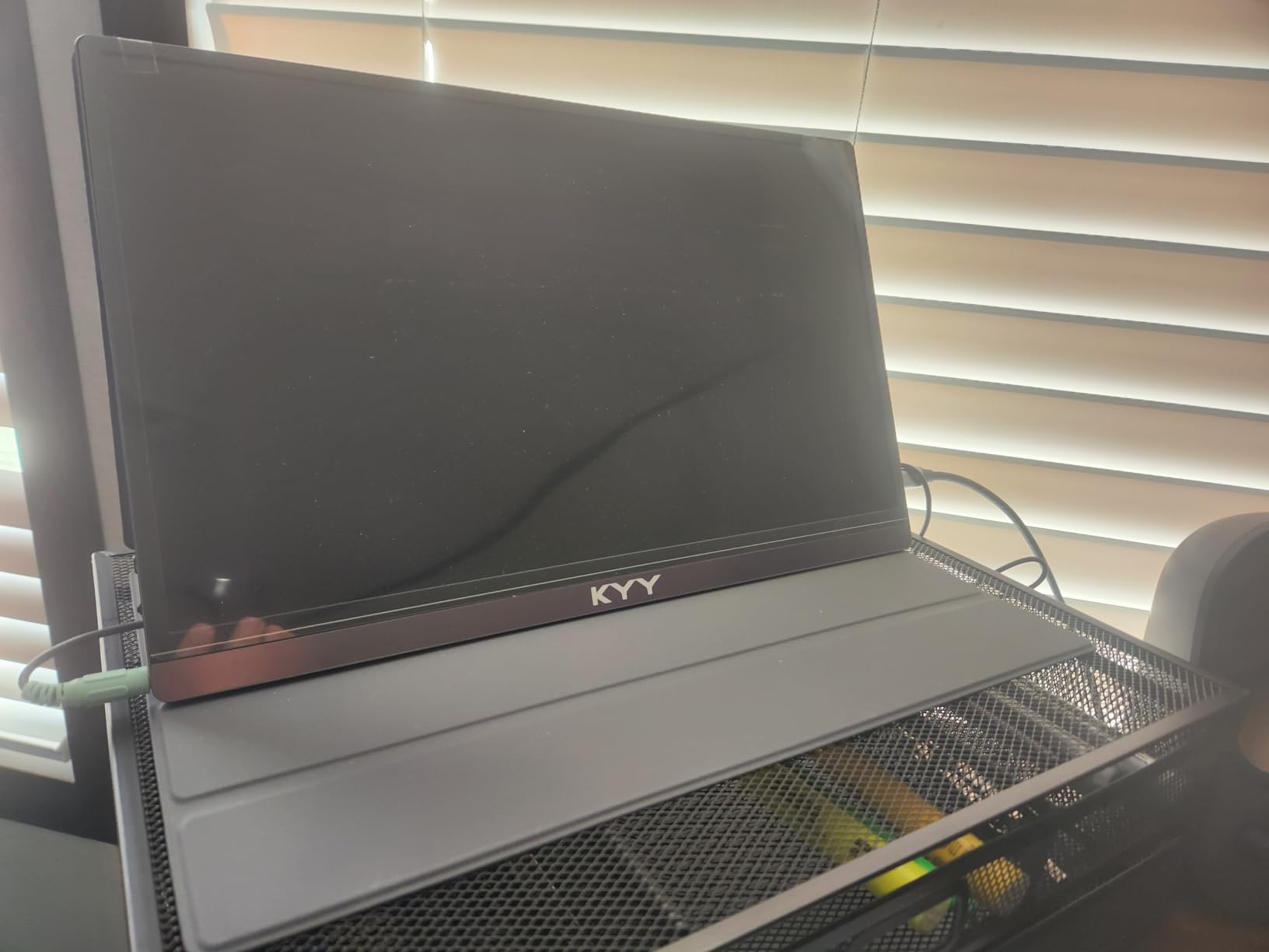 KYY 4K Portable Monitor 15.6