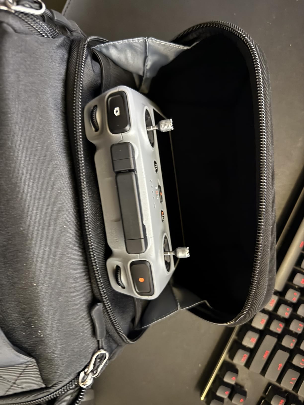 K&F CONCEPT Camera Sling Bag, Crossbody Sling Shoulder Bag with Hardshell Protection & Tripod Holder customer photo 1