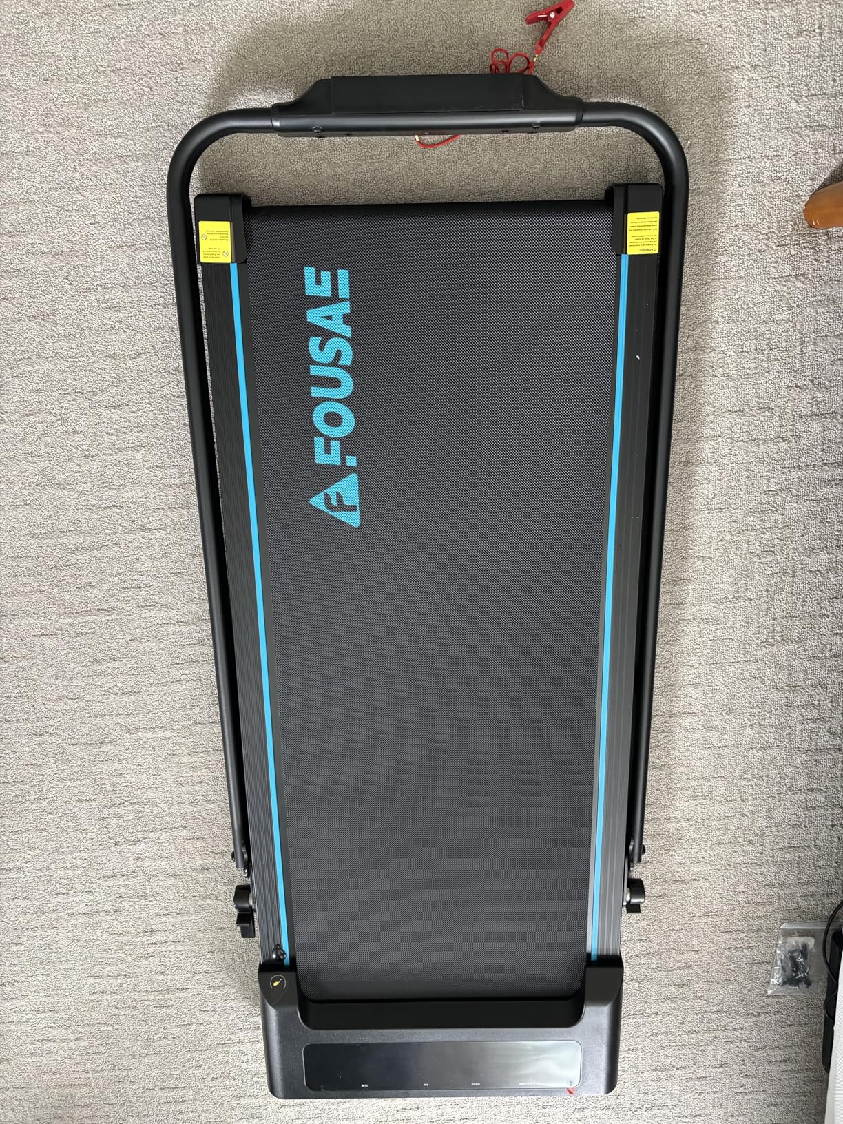 Walking Pad with 10% Incline Treadmills for Home, 4 in 1 6.2MPH Walking Pad Under Desk Treadmill with Full Screen LED Display, 2.75HP Brushless Drive, 12 HIIT Programs, 350 LBS Weight Capacity customer photo 1