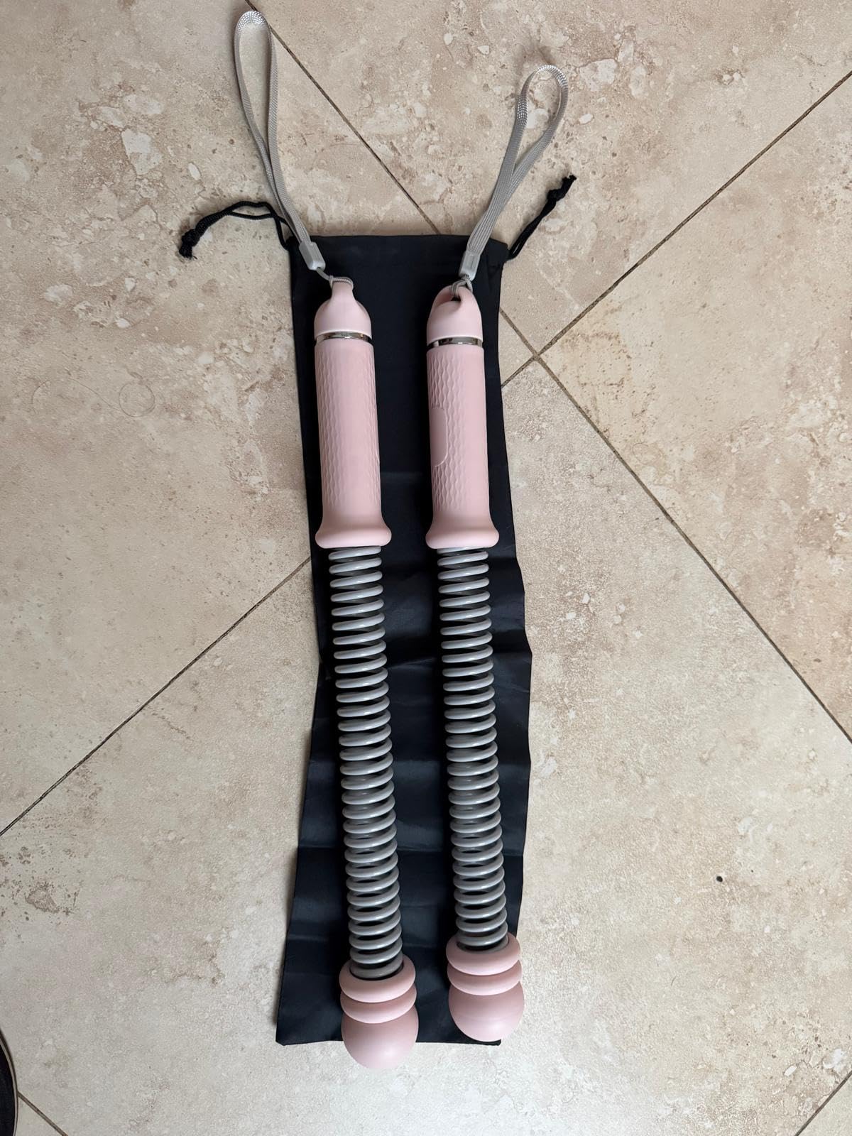 Upgrade Portable Ropeless Battle Ropes - Adjustable Weights Cordless Battle Ropes for Home Gym with Training Poster - Battle Rope Sticks Exercise Equipment for Low-Impact Workout, HIIT & Cardio customer photo 1