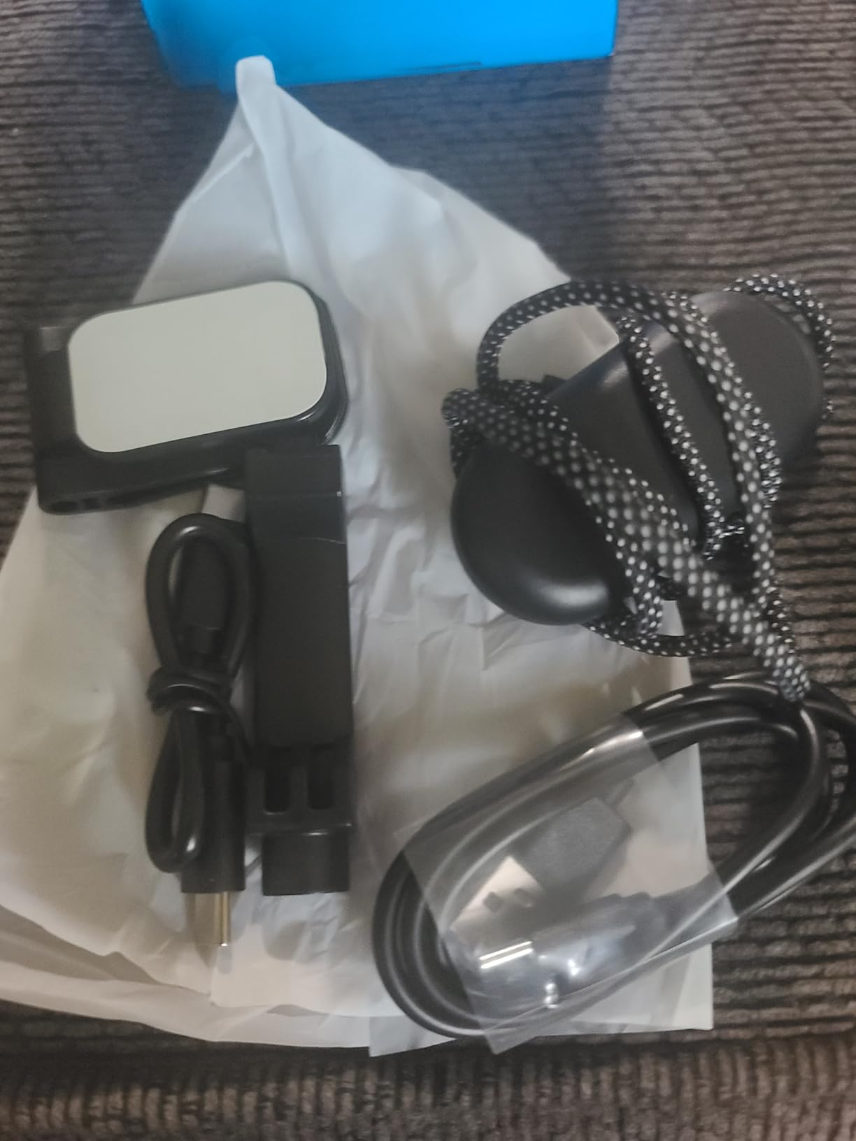 4K Mini Body Camera, Thumb Size POV Cam Action Camera with WiFi, EIS Stabilization, Magnetic Mount, 64GB Storage, Charging Case, Hands-Free Recording for Content Creator TikTok YouTube Vlogging customer photo 1