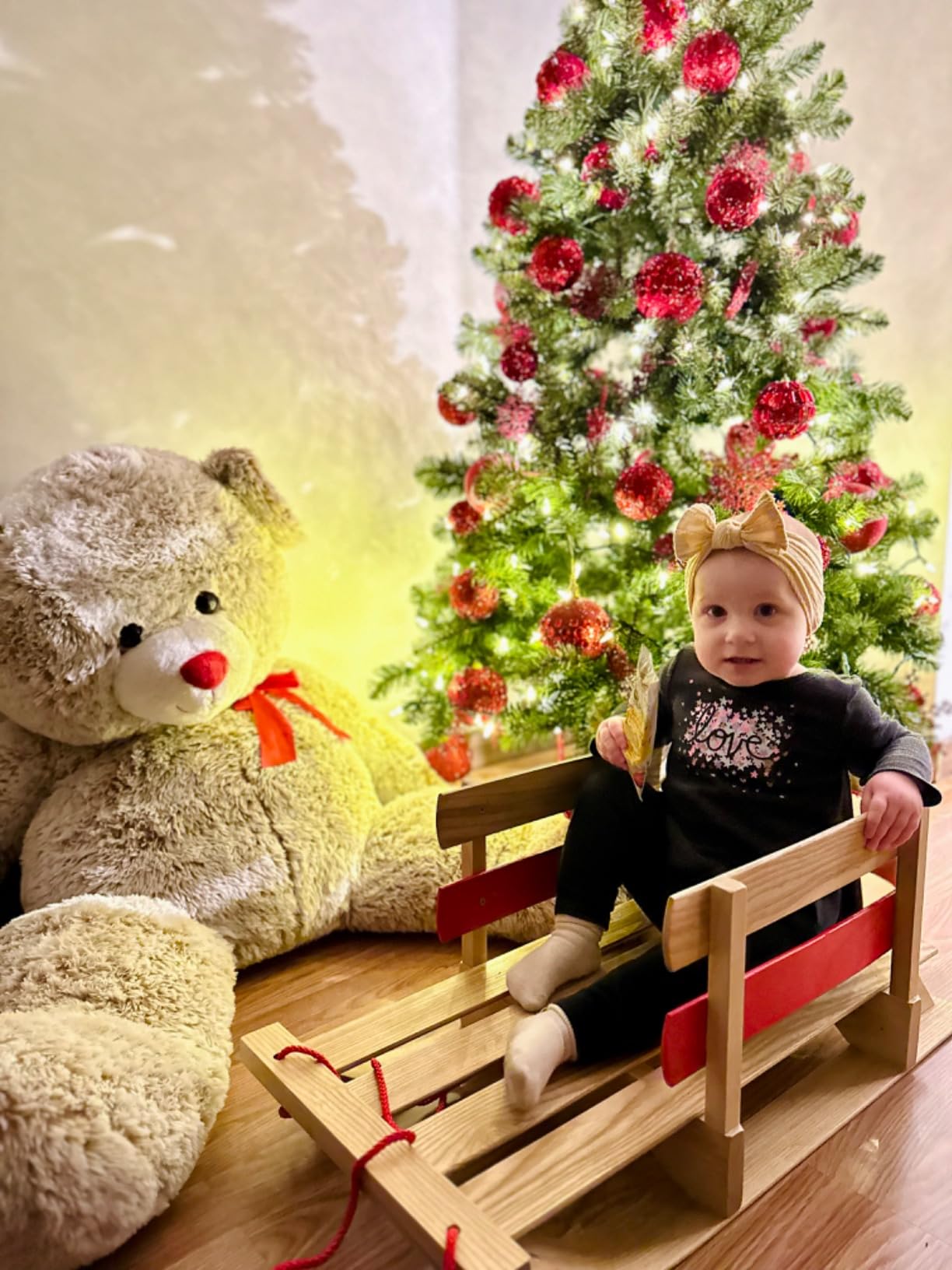 Flexible Flyer Baby Snow Sled and Toddler Toboggan - Classic Wooden Pull Sleigh for Kids 18 Months to 4 Years, High Backrest, Pull Ropes Included, Fully Assembled customer photo 1