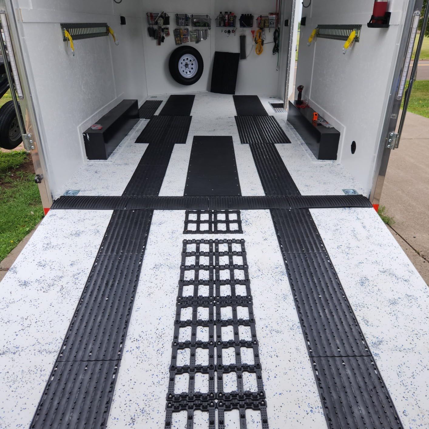 Caliber Grips 13200, Snowmobile Trailer Traction 6-pc Kit customer photo 1