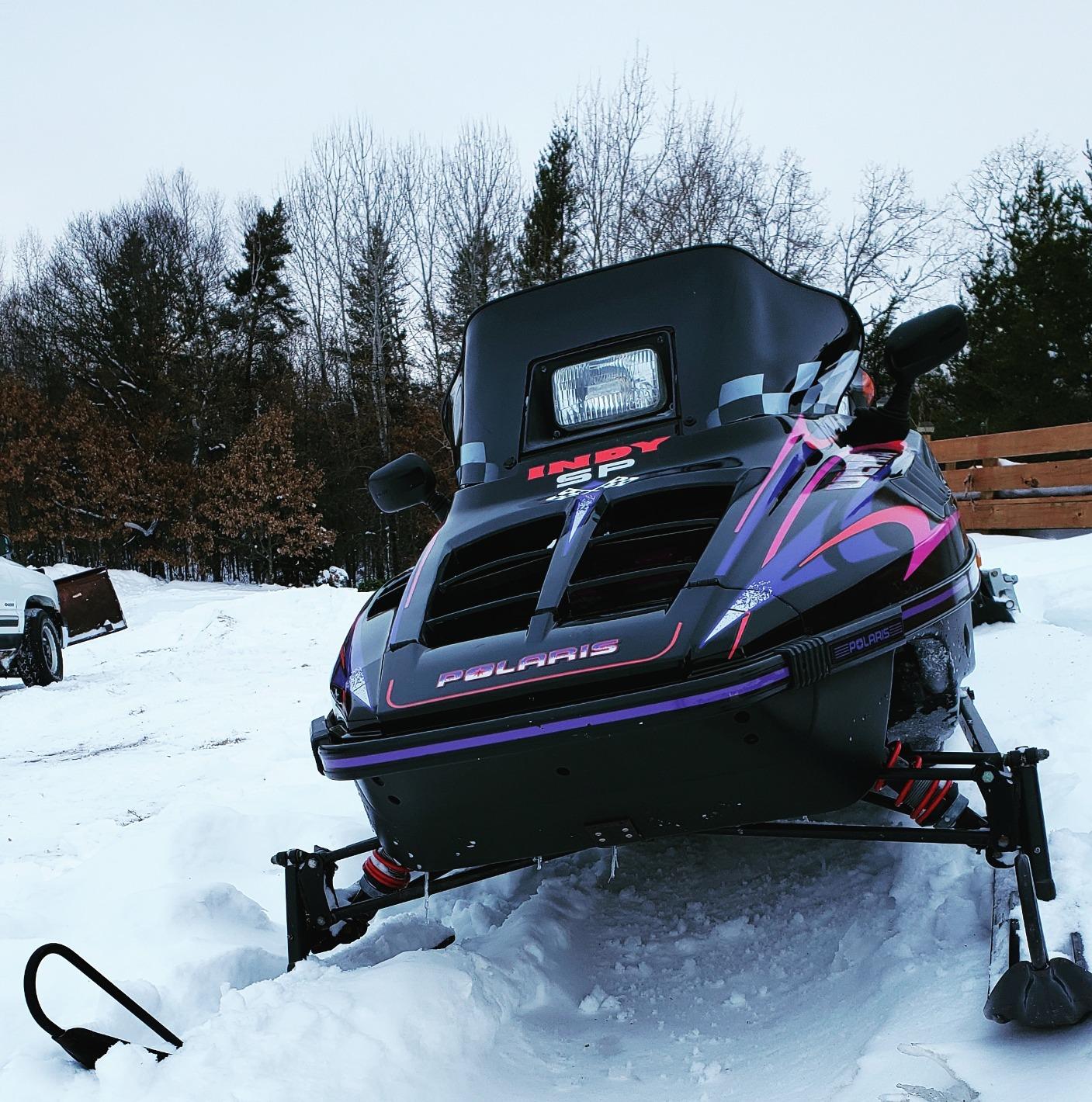 PowerMadd 11132 Cobra Windshield for Polaris Indy - Clear with Black and white checkers - Mid height customer photo 2