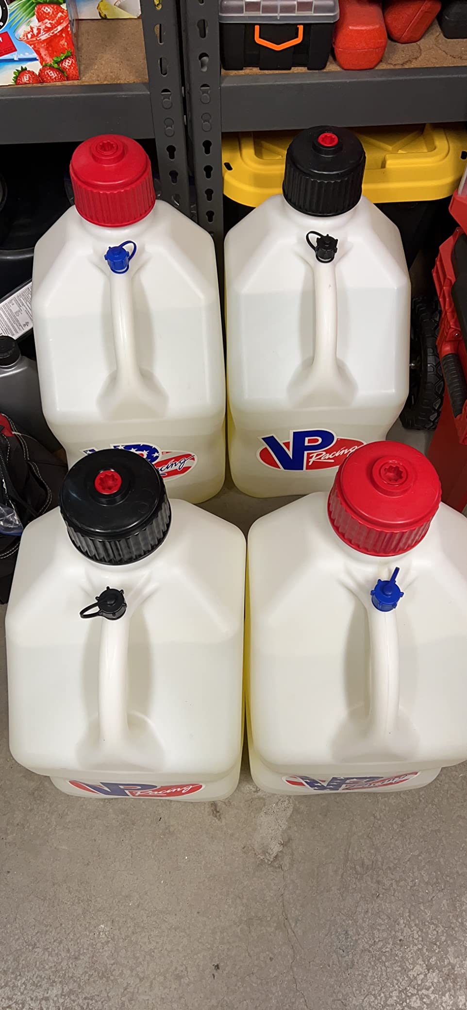VP Racing 3522 - Universal Fit - 5.5 Gallon Motorsport Jug, Contoured Handle, Multipurpose Cap, White customer photo 2