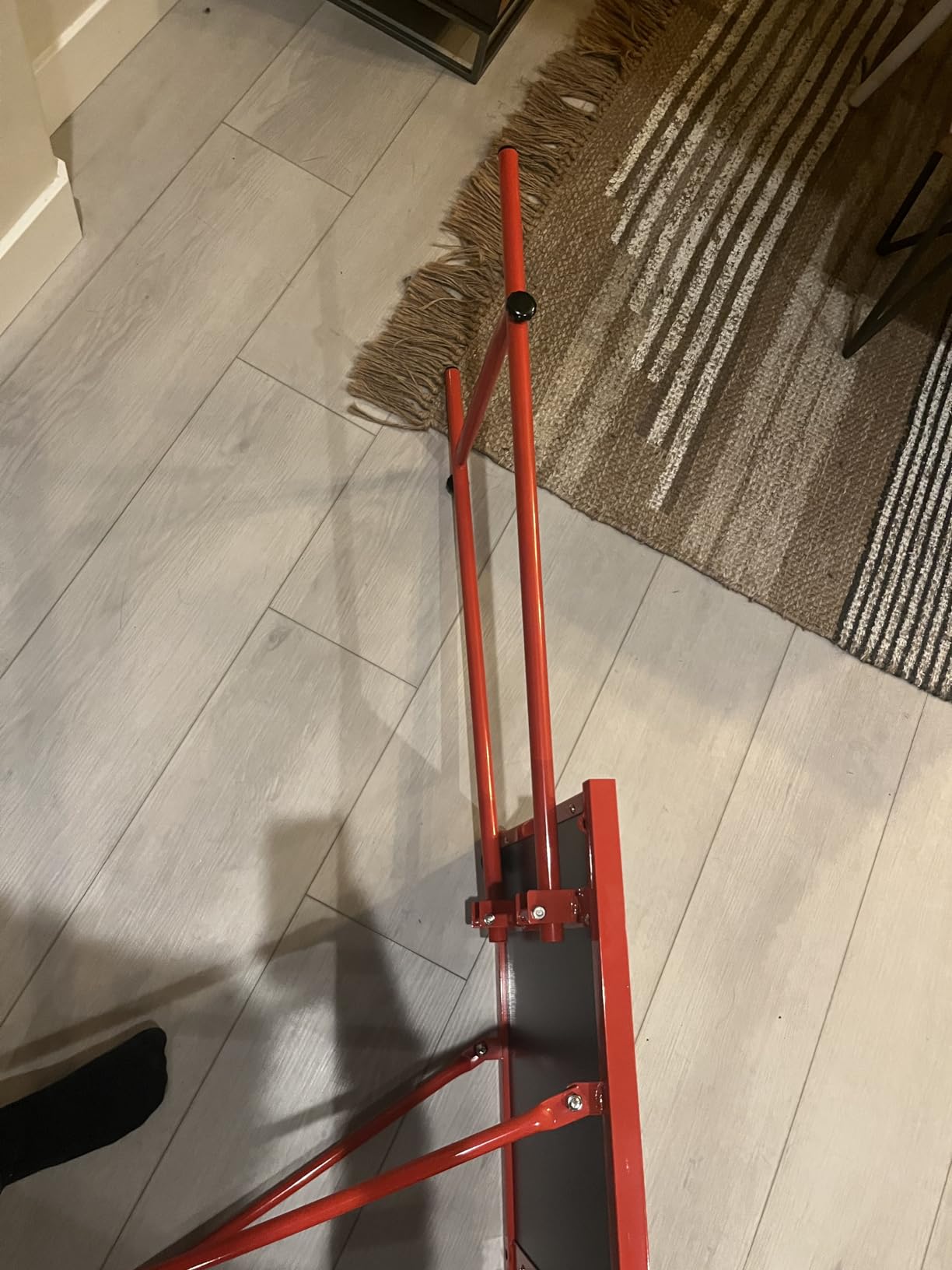 Swix T70 Economy Portable Waxing Table, 96 x 45 cm, Foldable, Red customer photo 1