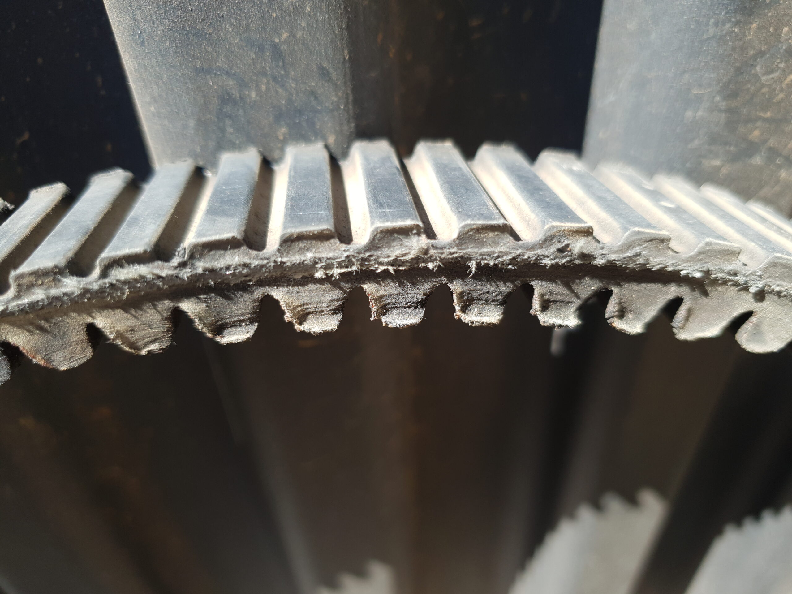 Gates 24G4022 G Force Workhorse Continuously Variable Transmission (CVT) Belt customer photo 1