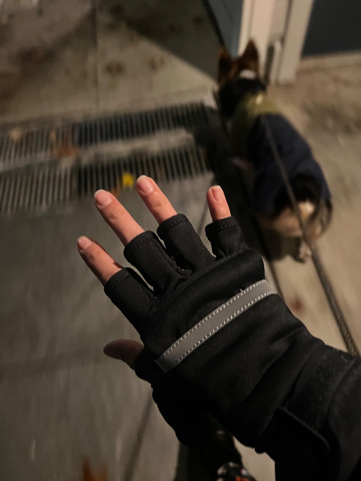 TrailHeads Convertible Running Mittens for Women - Fingerless Gloves with Reflective Accents - Running, Hiking Gloves Black customer photo 1