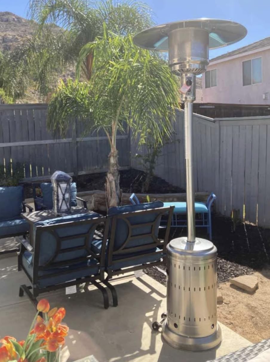 Amazon Basics 46,000 BTU Portable Outdoor Propane Patio Heater with Wheels, Commercial & Residential, Easy to Use, with Water Tank, Havana Bronze, 32.1 x 32.1 x 91.3 inches customer photo 2