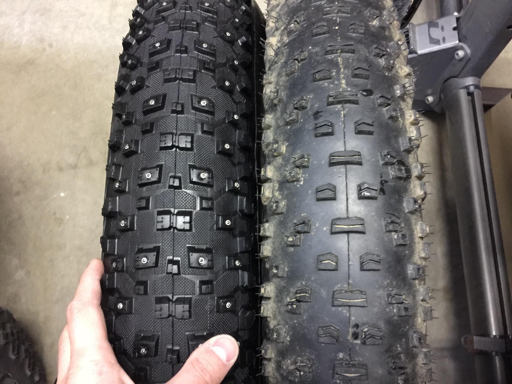 Vee Snow Shoe XL 26x4.80 Studded, Black customer photo 1