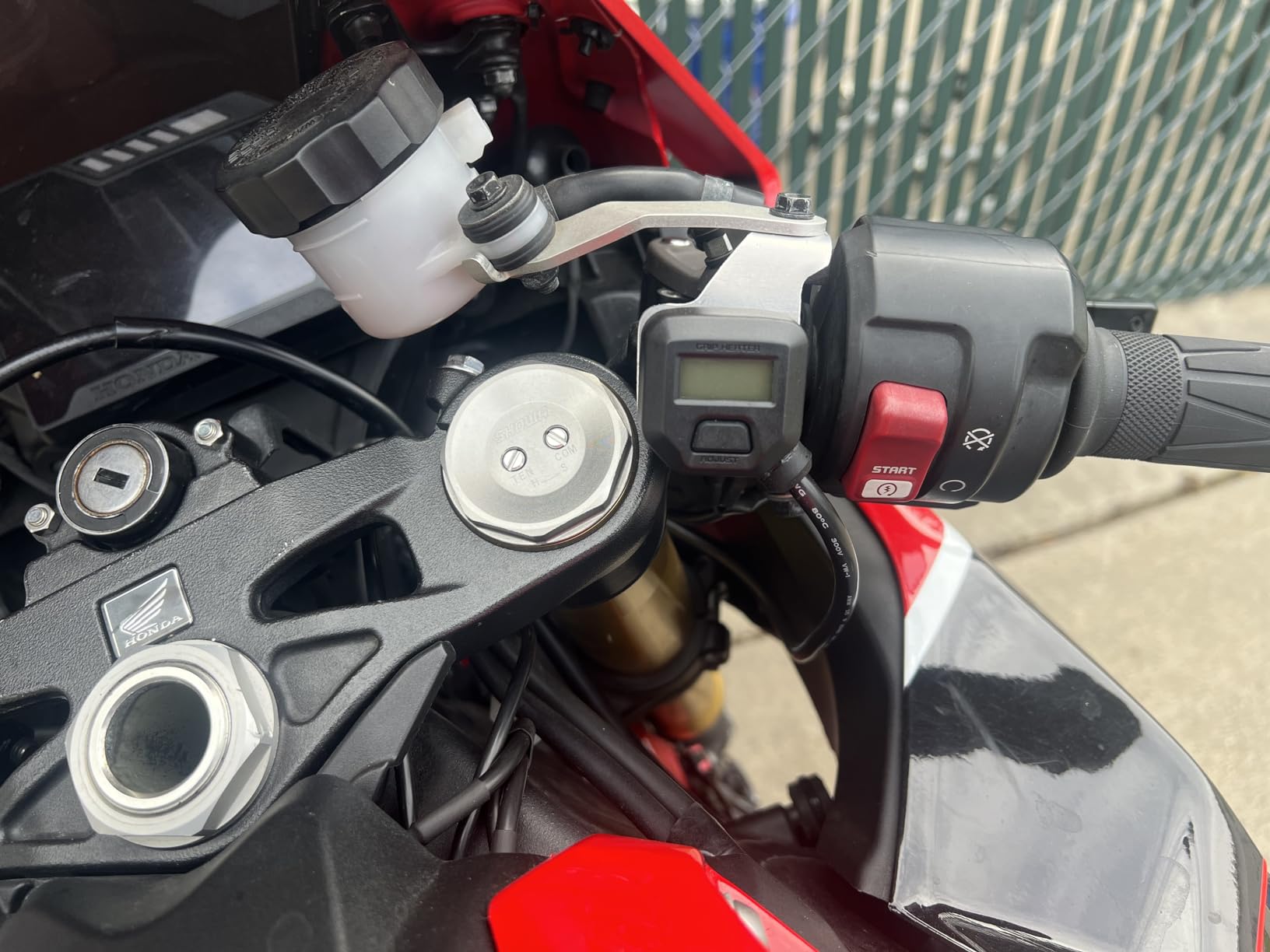 BikeMaster Heated Grips with LCD Voltage Display customer photo 2