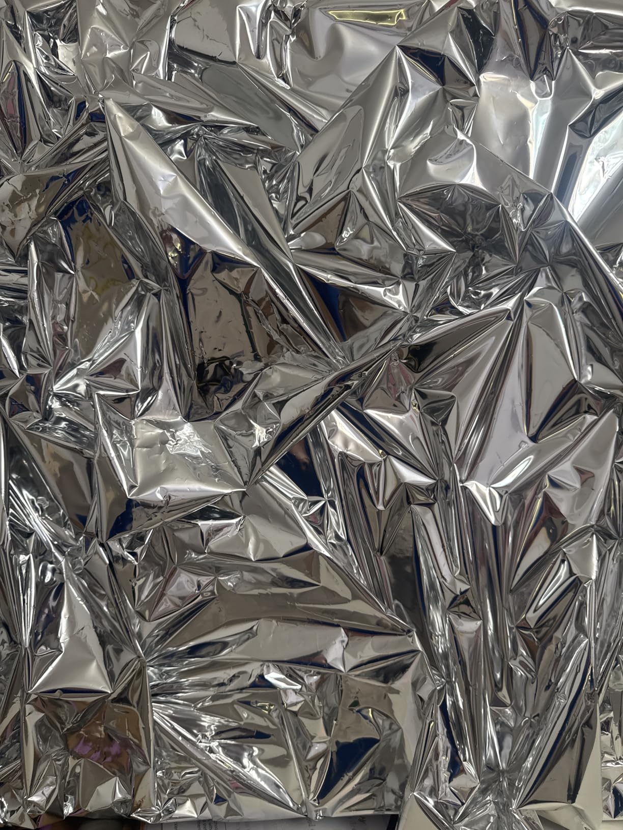 VIVOSUN Highly Reflective Mylar Film Roll 4FT x 100FT for Outdoor Grow Room Indoor Decoration Aluminum Paint Coated 2 Mil Silver customer photo 1