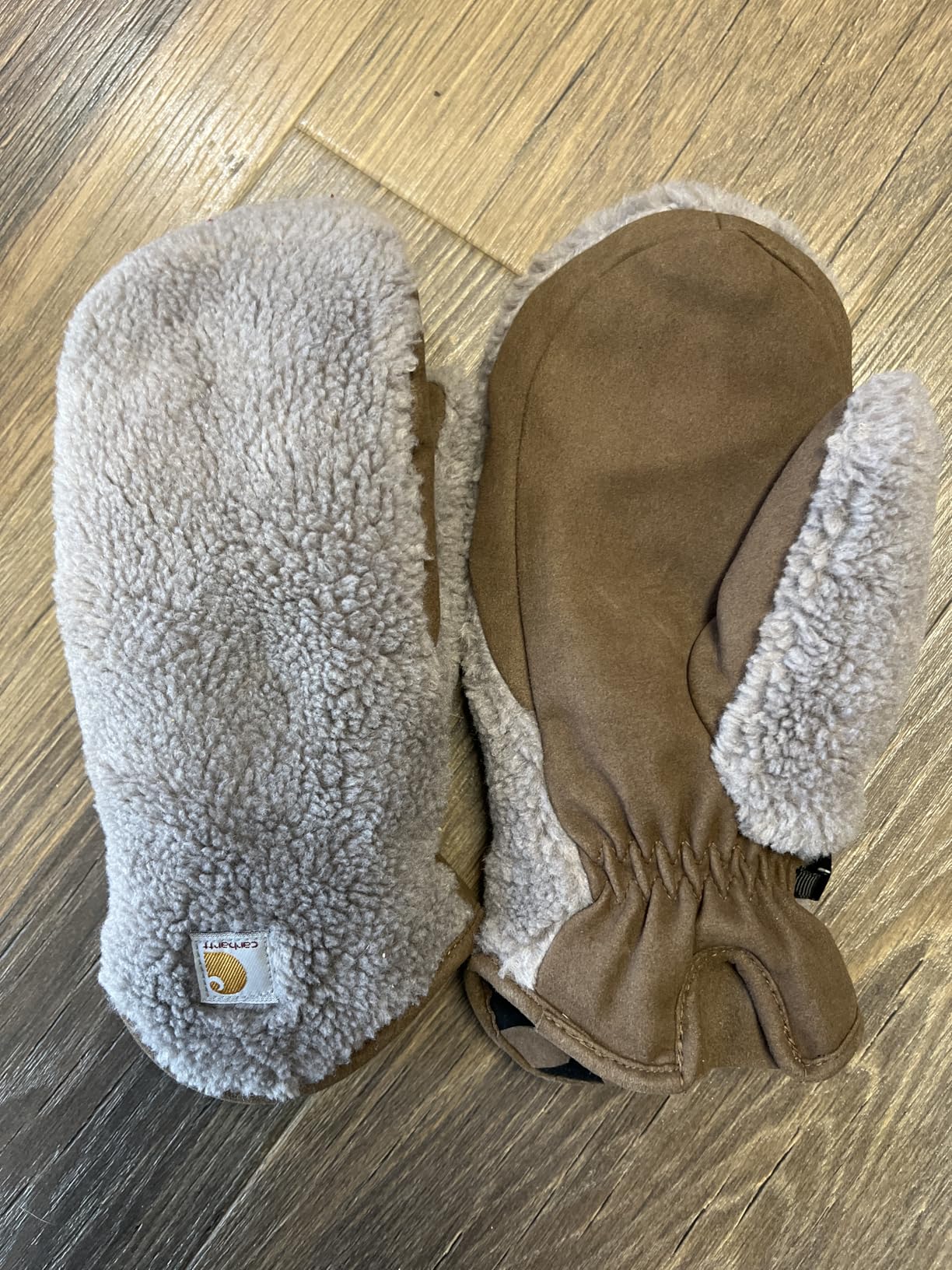 Carhartt Women's WA683 Women's Sherpa Mitt customer photo 1