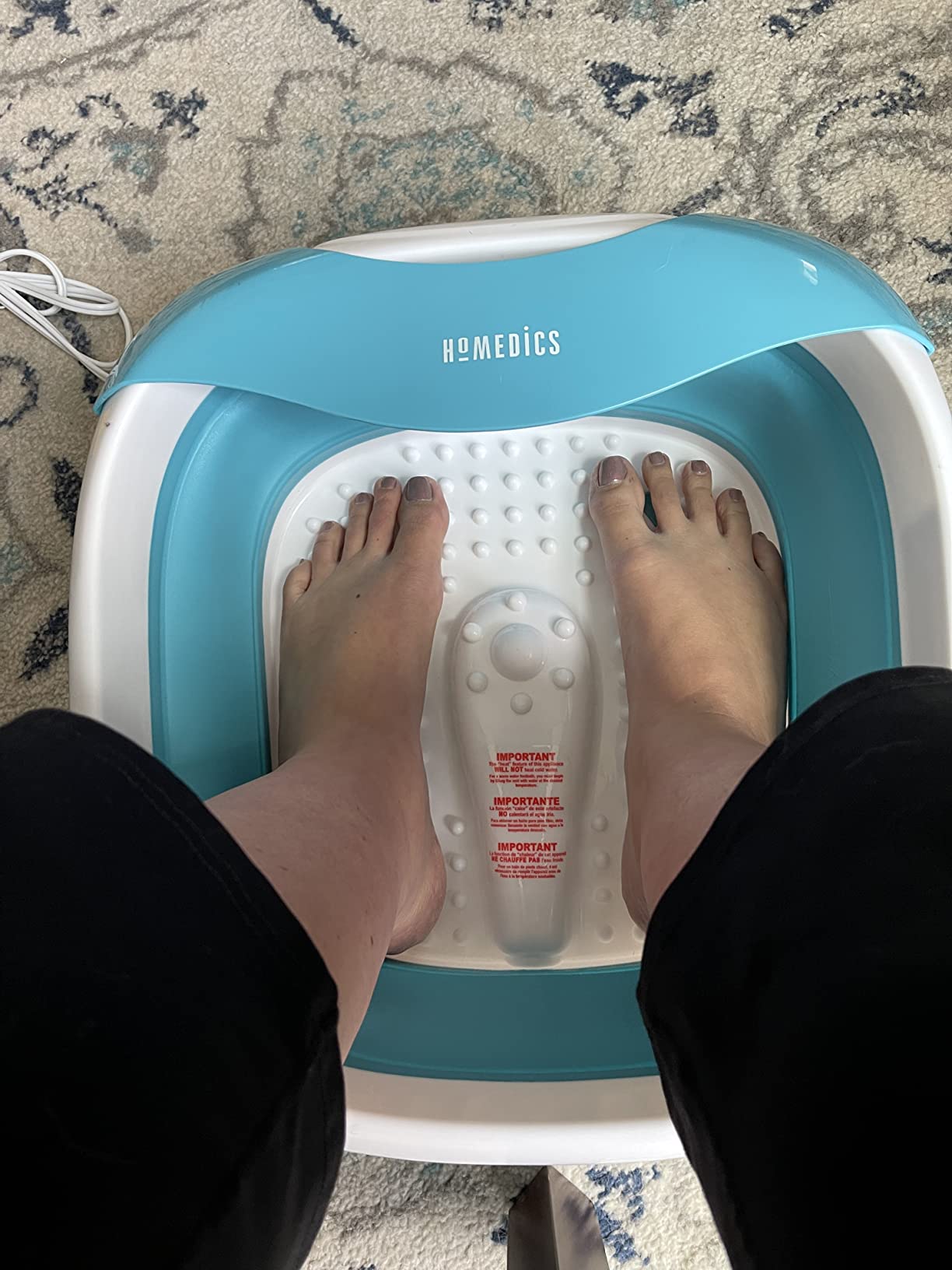 HoMedics Compact Pro Spa Collapsible Footbath with Heat Maintenance, Vibration Massage, ACU-Node Surface, Improves Circulation, Soothe Tired Muscles, Tub for Easy Storage, Blue and White customer photo 2