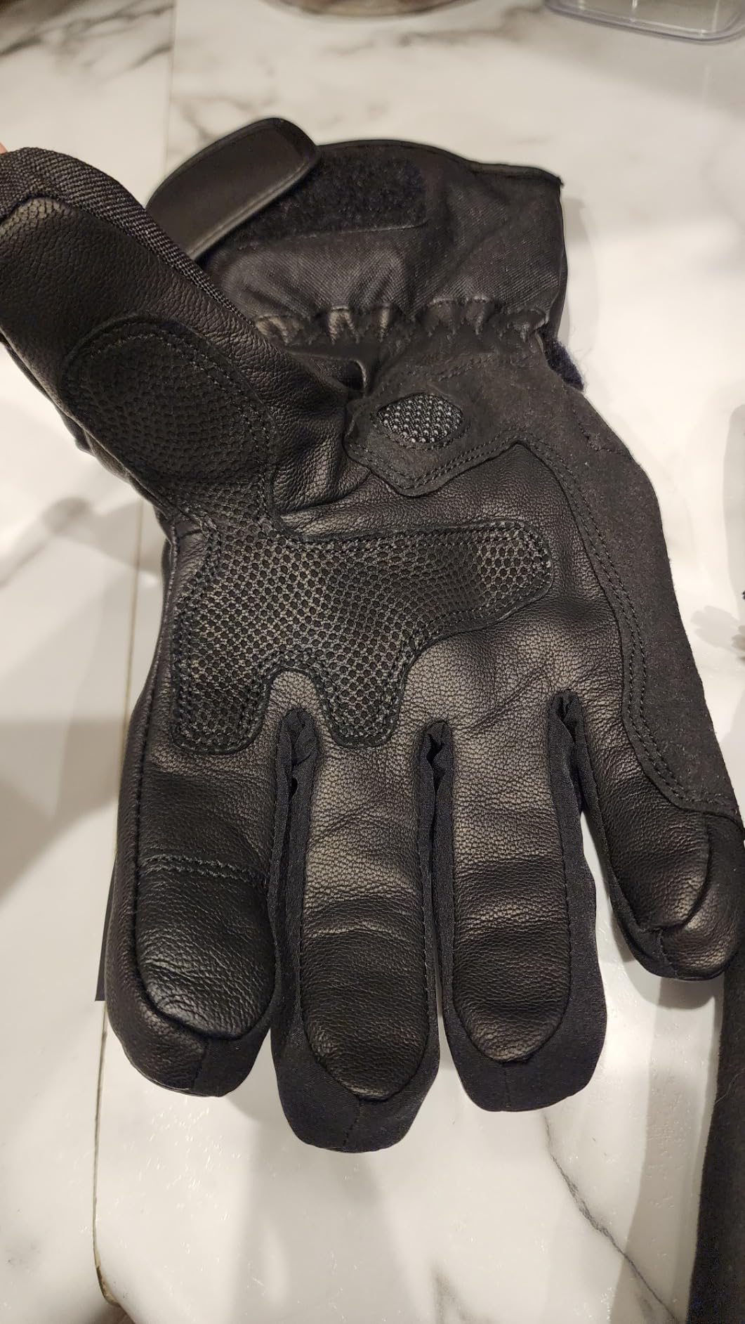 SAVIOR HEAT Heated Motorcycle Gloves for Men & Women, Waterproof Windproof, Touchscreen Compatible, 7.4V Rechargeable Battery Gloves Winter Outdoor Riding, Cycling, Snowmobile customer photo 2