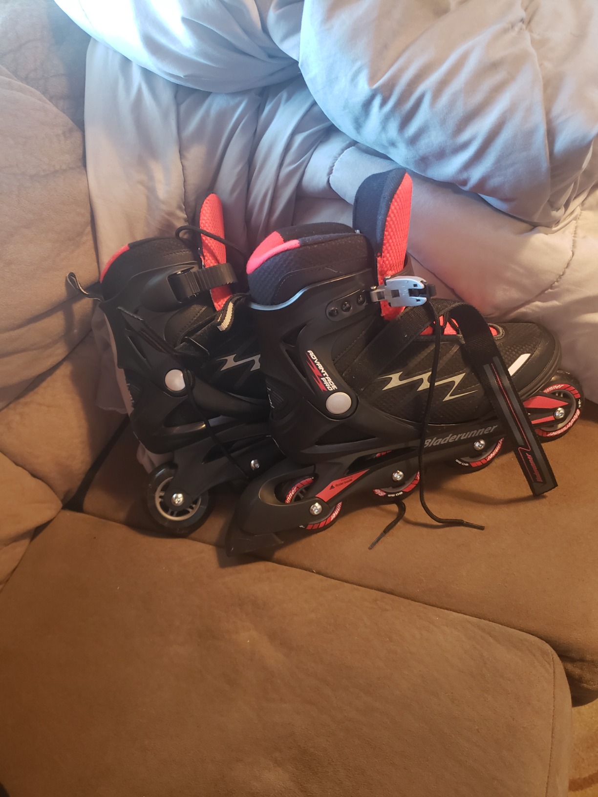 Bladerunner by Rollerblade Advantage Pro XT Men's Adult Fitness Inline Skate customer photo 1