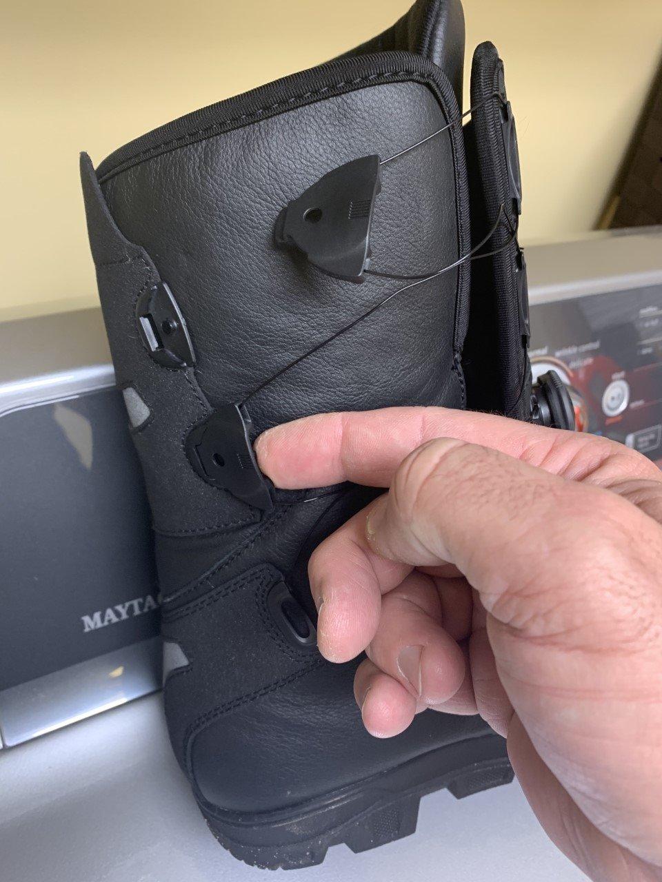 MXZ400 Winter Cycling Boot - Waterproof Leather, Thinsulate Insulation - Black customer photo 2