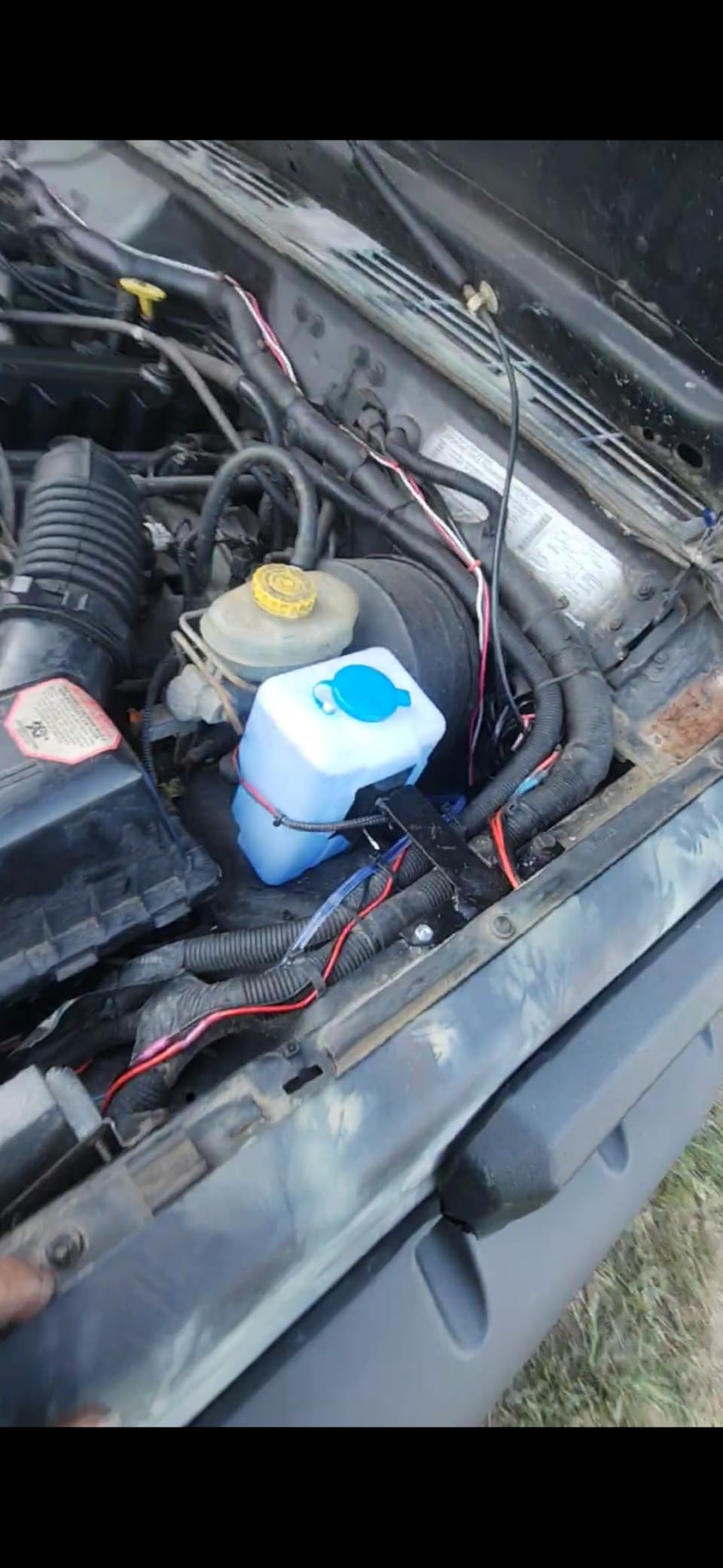12V Universal Car Windshield Washer Pump System with Jet Button Switch 160186 Reservoir Tank Bottle Kit Universal Windshield Washer Kit customer photo 1
