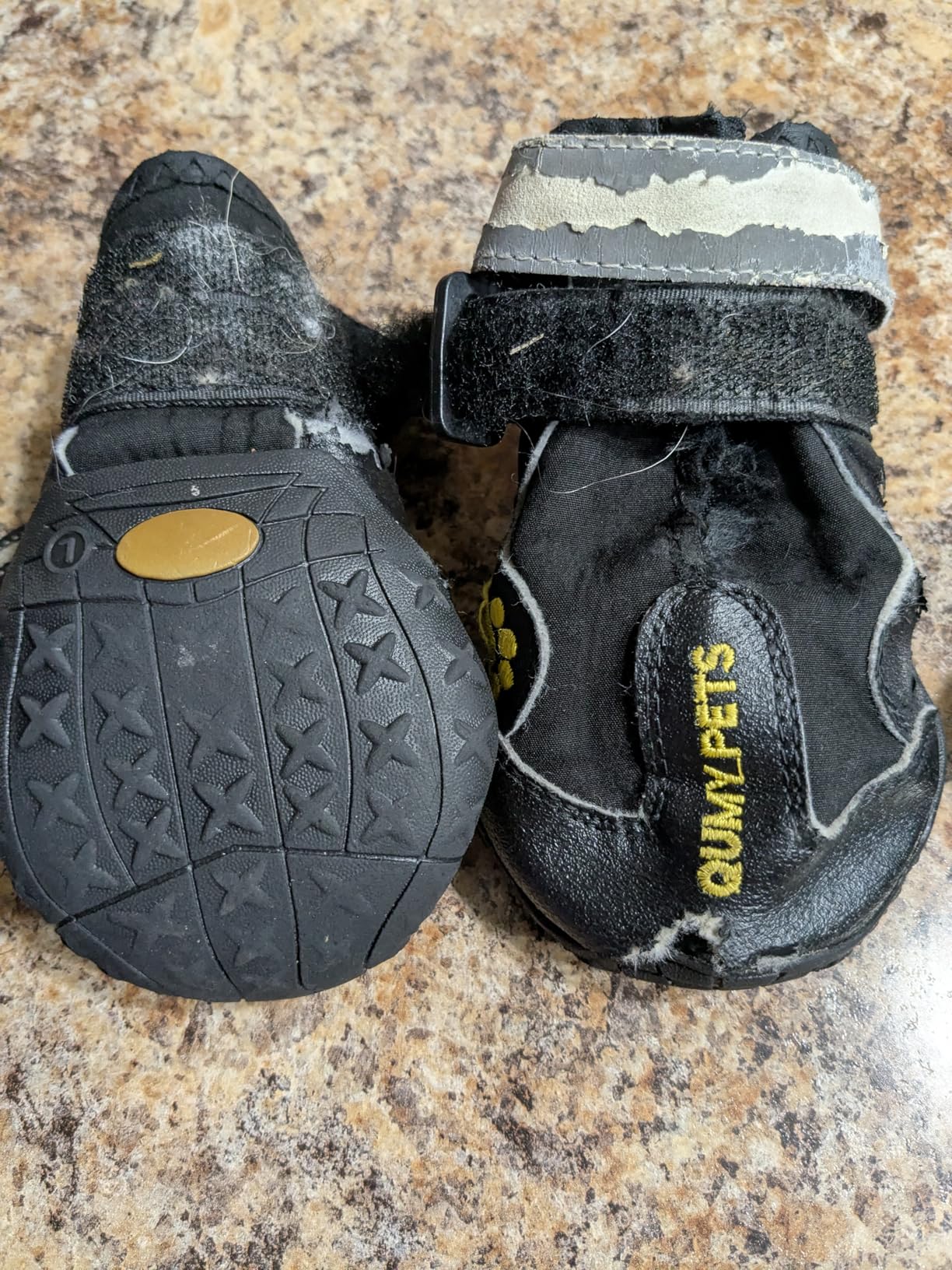 QUMY Dog Shoes for Large Dogs, Medium Dog Boots & Paw Protectors for Winter Snowy Day, Summer Hot Pavement, Water-Resistant in Rainy Weather, Outdoor Walking, Indoor Hardfloors Skid-Resistant Sole customer photo 2