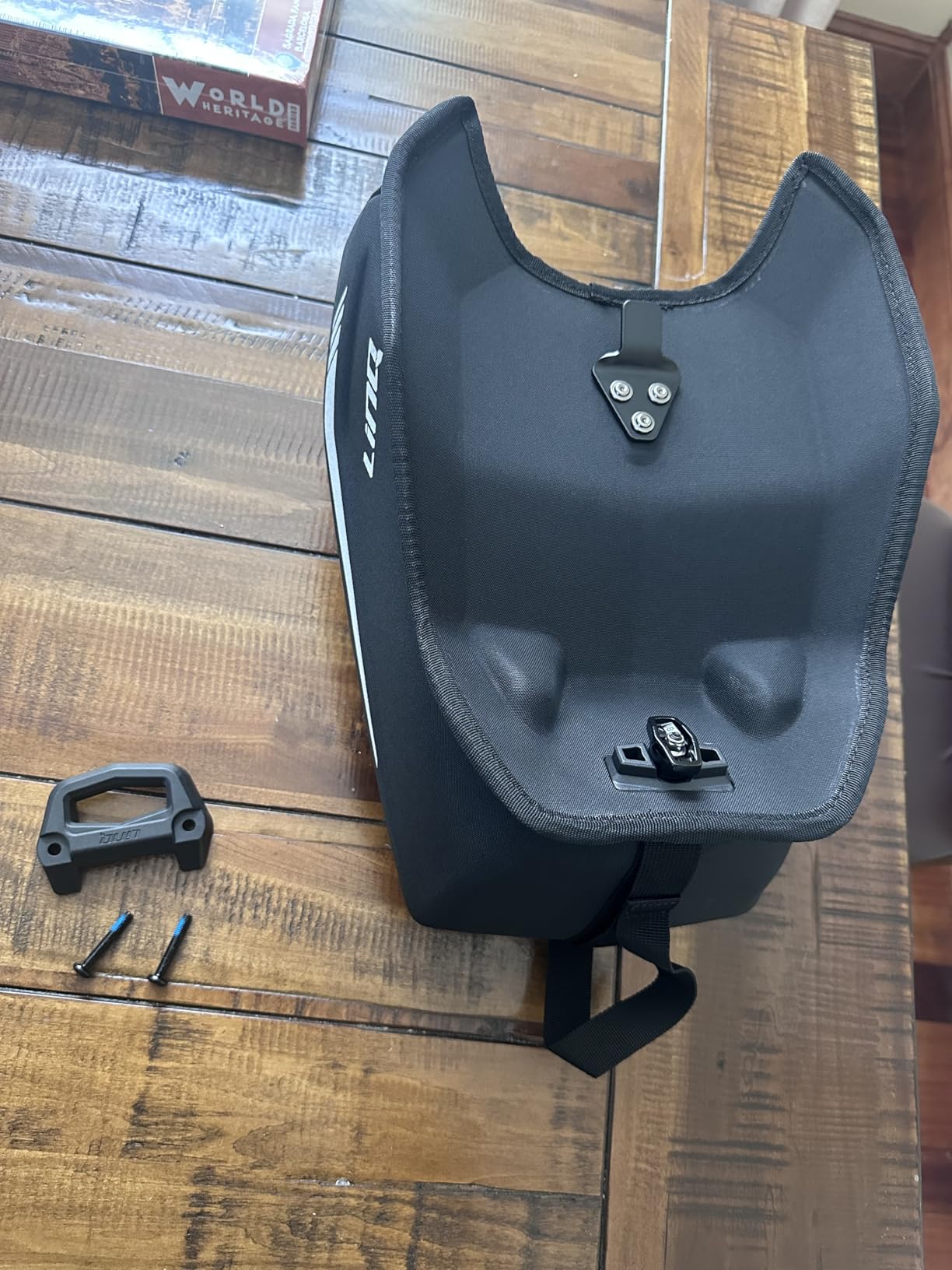 Ski-Doo New OEM, Branded LinQ Black 11 Liter Trail Seat Bag, 860201275 customer photo 1
