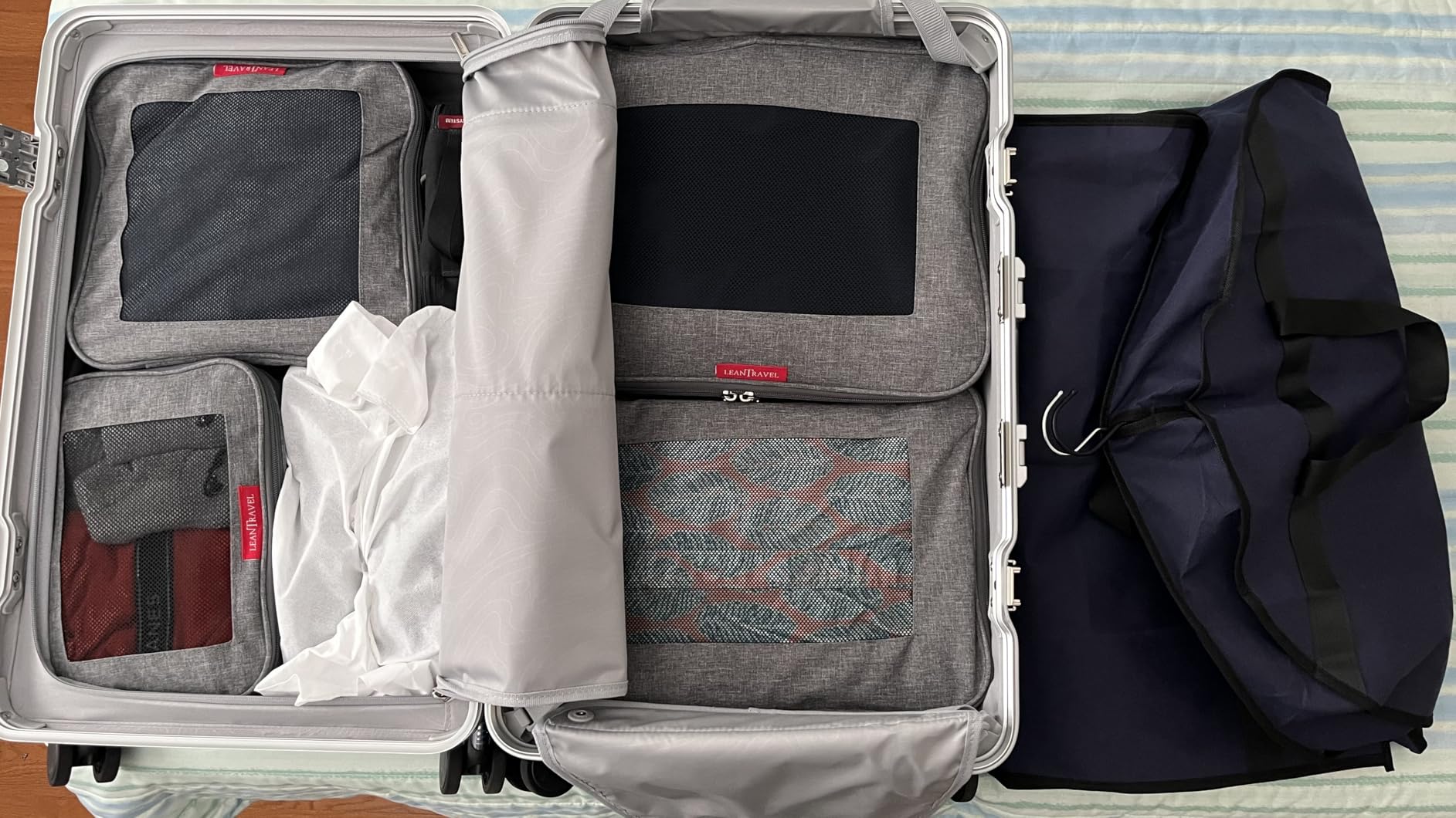 LeanTravel Premium Compression Packing Cubes for Travel - Suitcase Organizer Bags with Double Zipper & Breathable Mesh Panel - Space Saving Carry On Luggage Essentials (6-Pack, Grey) customer photo 1