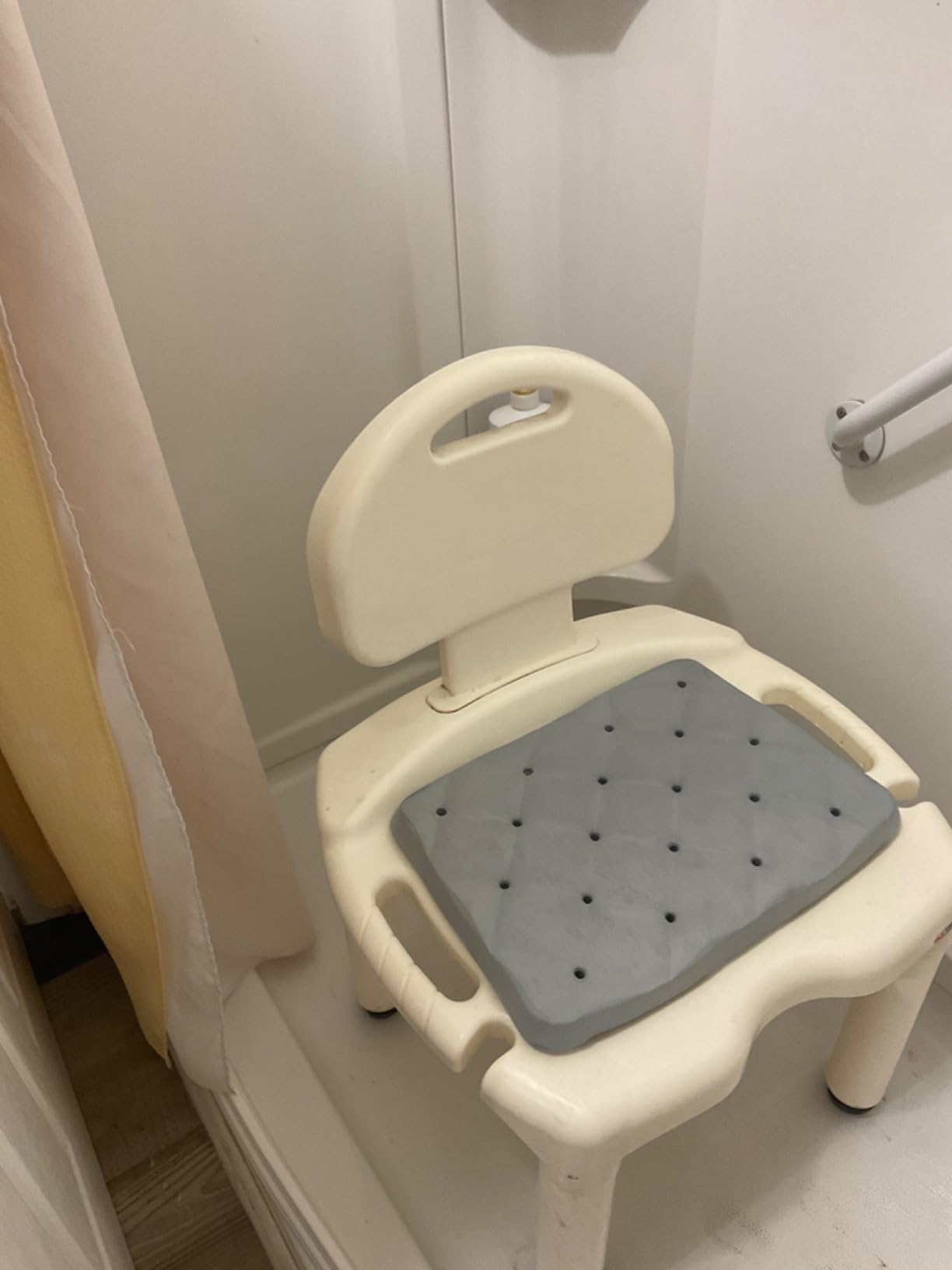 DMI Bath Seat Foam Cushion for Transfer Benches, Shower Chairs, Bath Chairs, Stadium Seats, Bathtub Cushion or Kneeling Mat, FSA HSA Eligible, Kneeling Pad, Waterproof Foam and Slip-Resistant customer photo 2