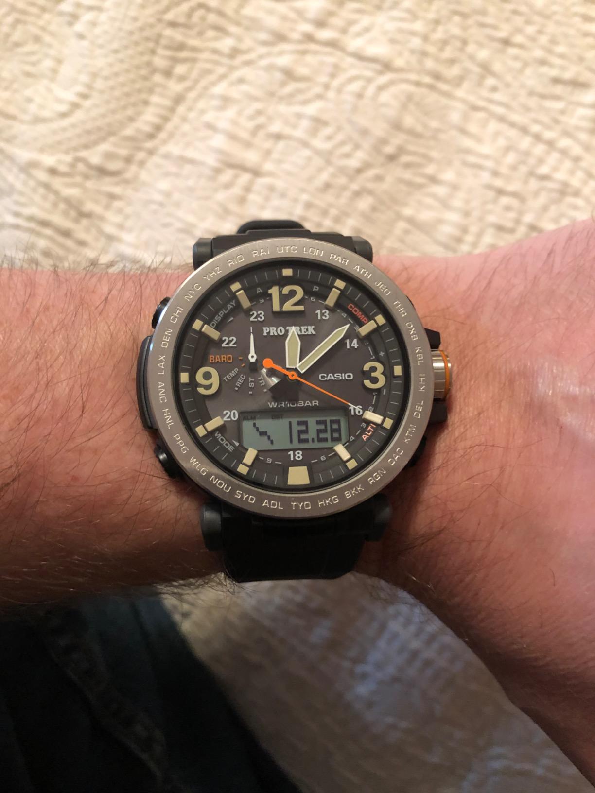 Casio Pro Trek PRG600 Series, 100M WR, Compass/Alt/Baro-Thermo, Tough Solar Power/Atomic Timekeeping customer photo 1