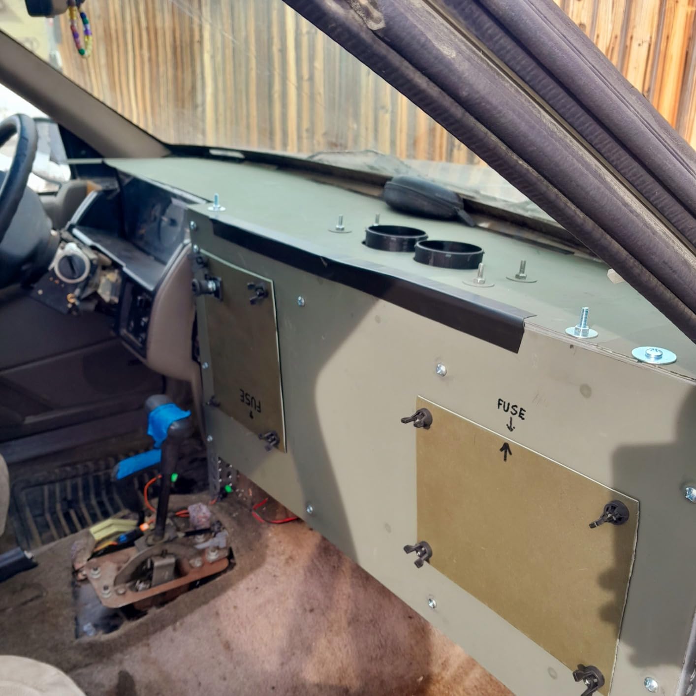JEGS Auxiliary UTV Heater 12 Volt Assembly - 260 CFM Airflow - 28,000 BTU of Heat - Compact Design, Mountable Switch, Dual Front Vents, 3-Speed Fan - 12 Volt Heater for UTV, Truck, Van and Car customer photo 1