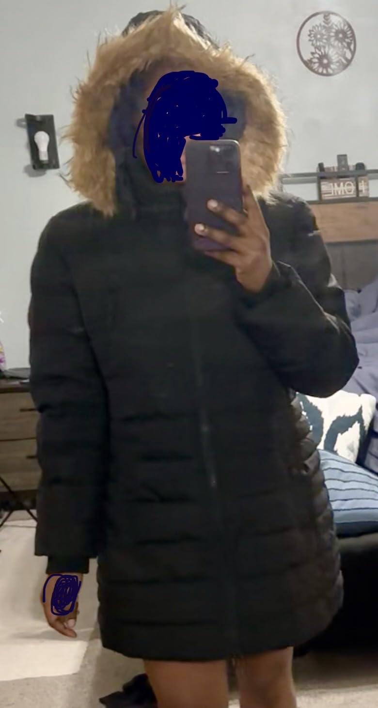 Women's Warm Winter Coat Heavy Puffer Jacket Parka with Fur Trimmed Hood customer photo 1