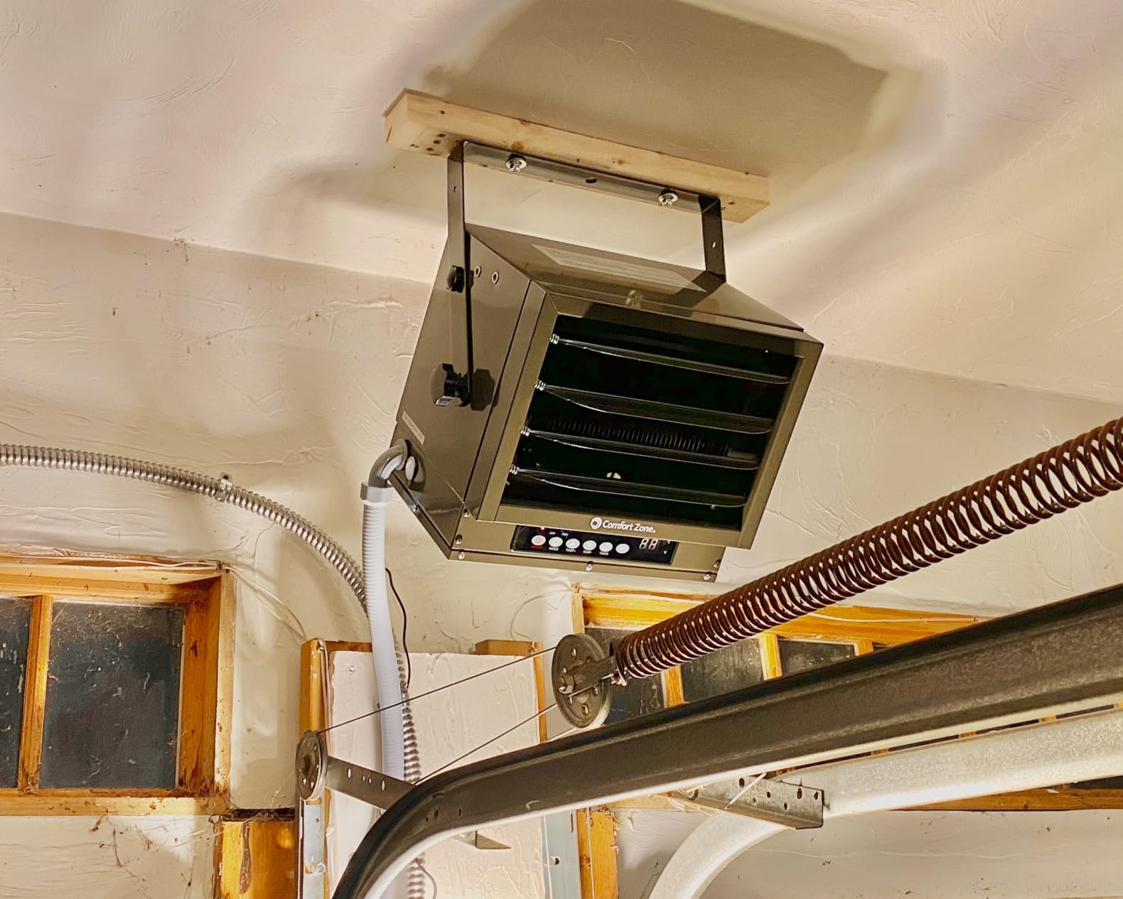 Comfort Zone 7500W Hard-Wired Garage Heater - Industrial & Commercial Ceiling Mount, 240V Fan-Forced with Remote, Digital Thermostat, Timer, 2 Heat Settings, Overheat Protection, Grey customer photo 1