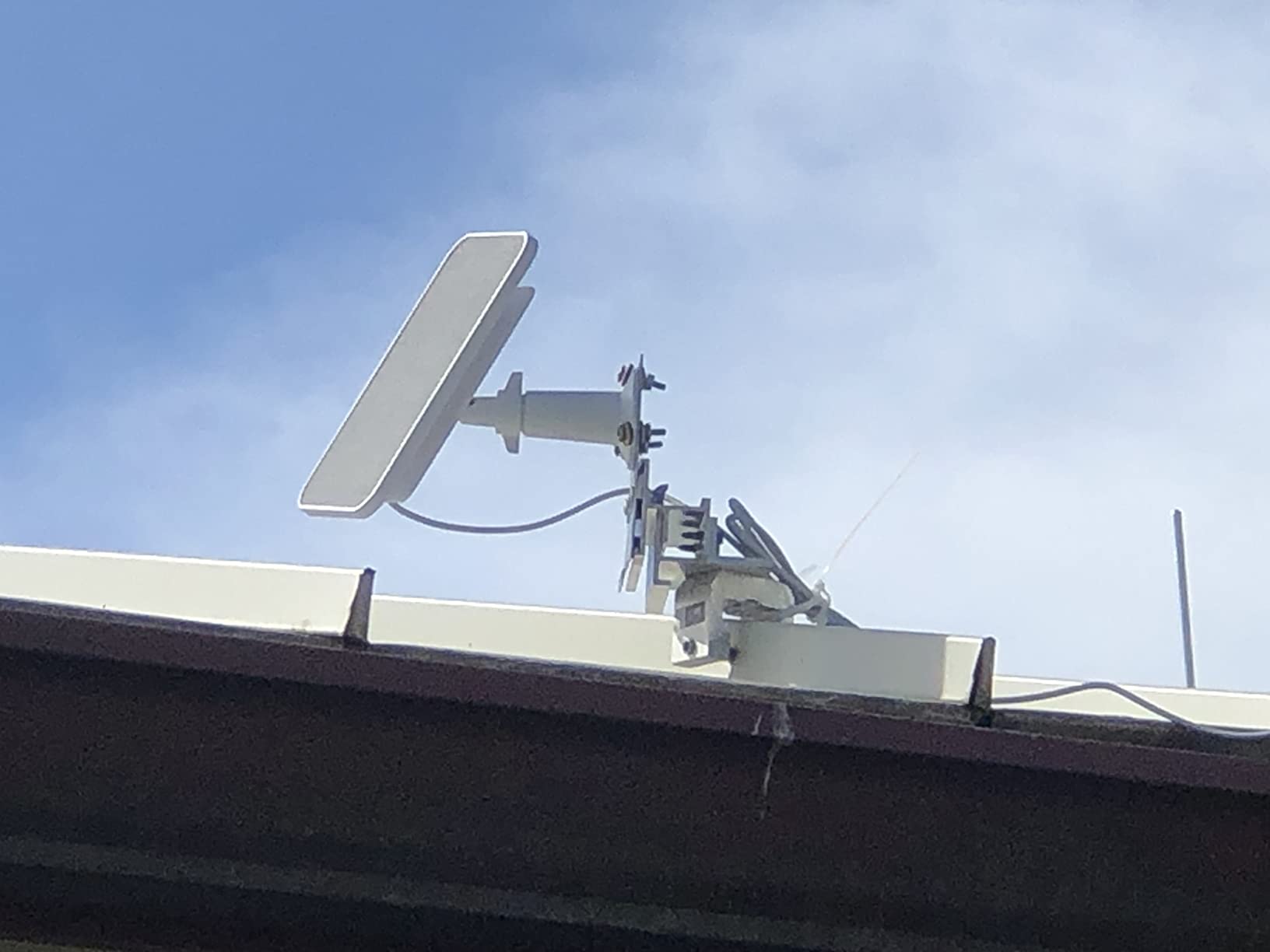SnoCleat RCT Individual Seam Mounted Clamp-On Snow Guards for Standing Seam Metal Roofs customer photo 1