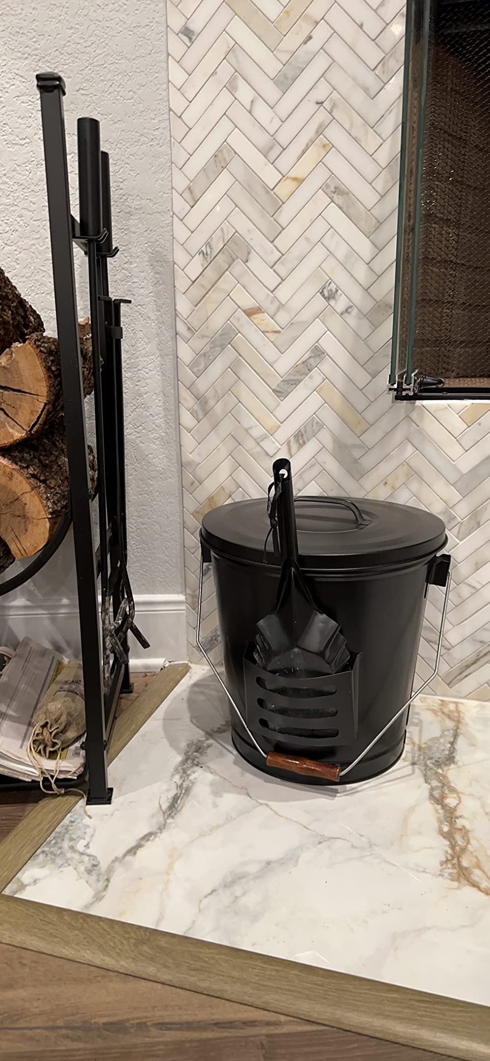 Nouva 5.15 Gallon Ash Bucket with Lid & Shovel - Galvanized Metal Coal Bucket Ash Can for Fireplace, Fire Pit, Wood Burning Stove, Grill, Hearth, Indoor & Outdoor customer photo 2