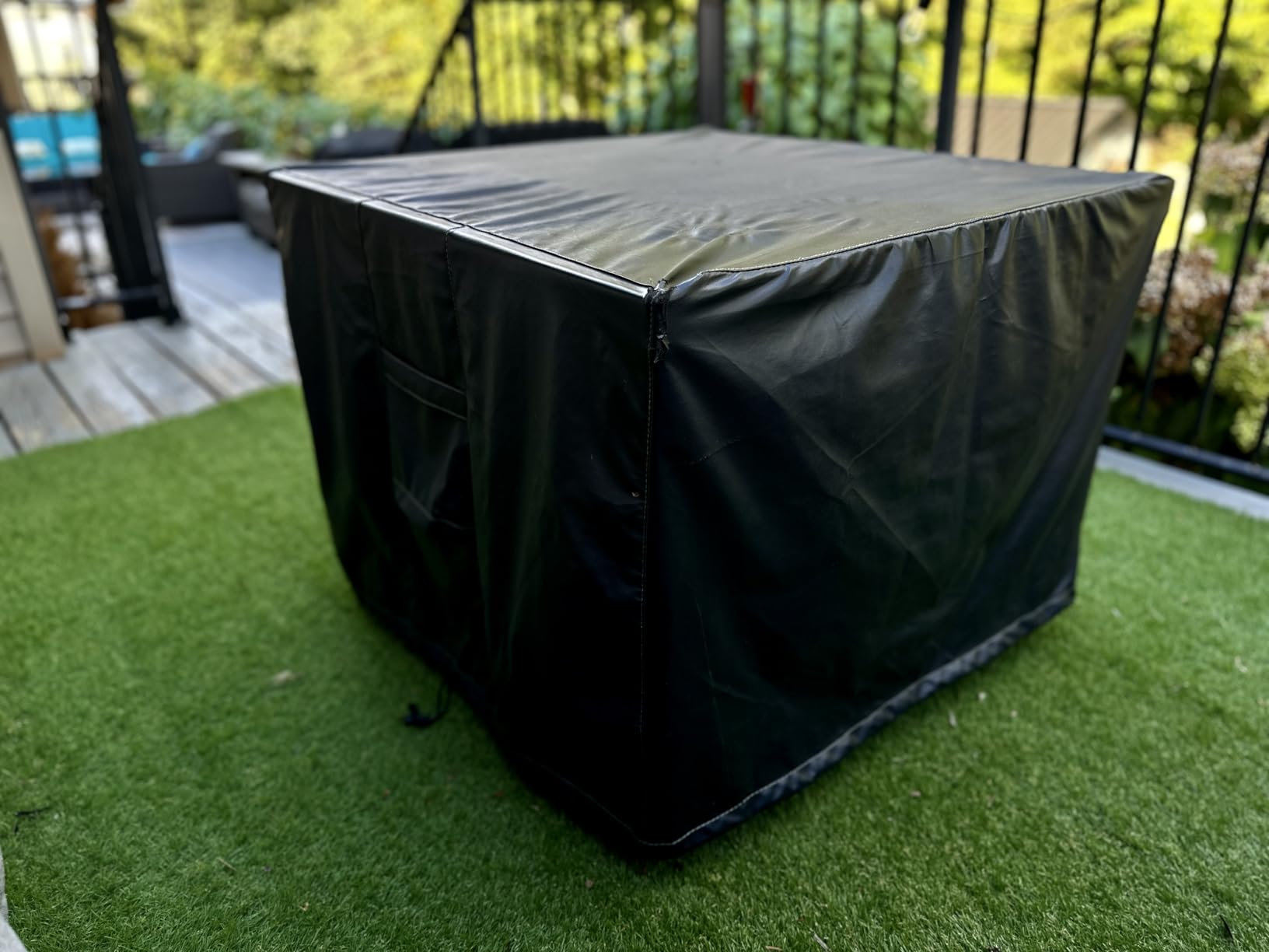 SHINESTAR Fire Pit Cover Square, Fits for 28-32 Inch Fire Pit Table, 600D Heavy Duty Fabric, Waterproof and Windproof, 32 x 32 x 24 Inches, Black customer photo 1