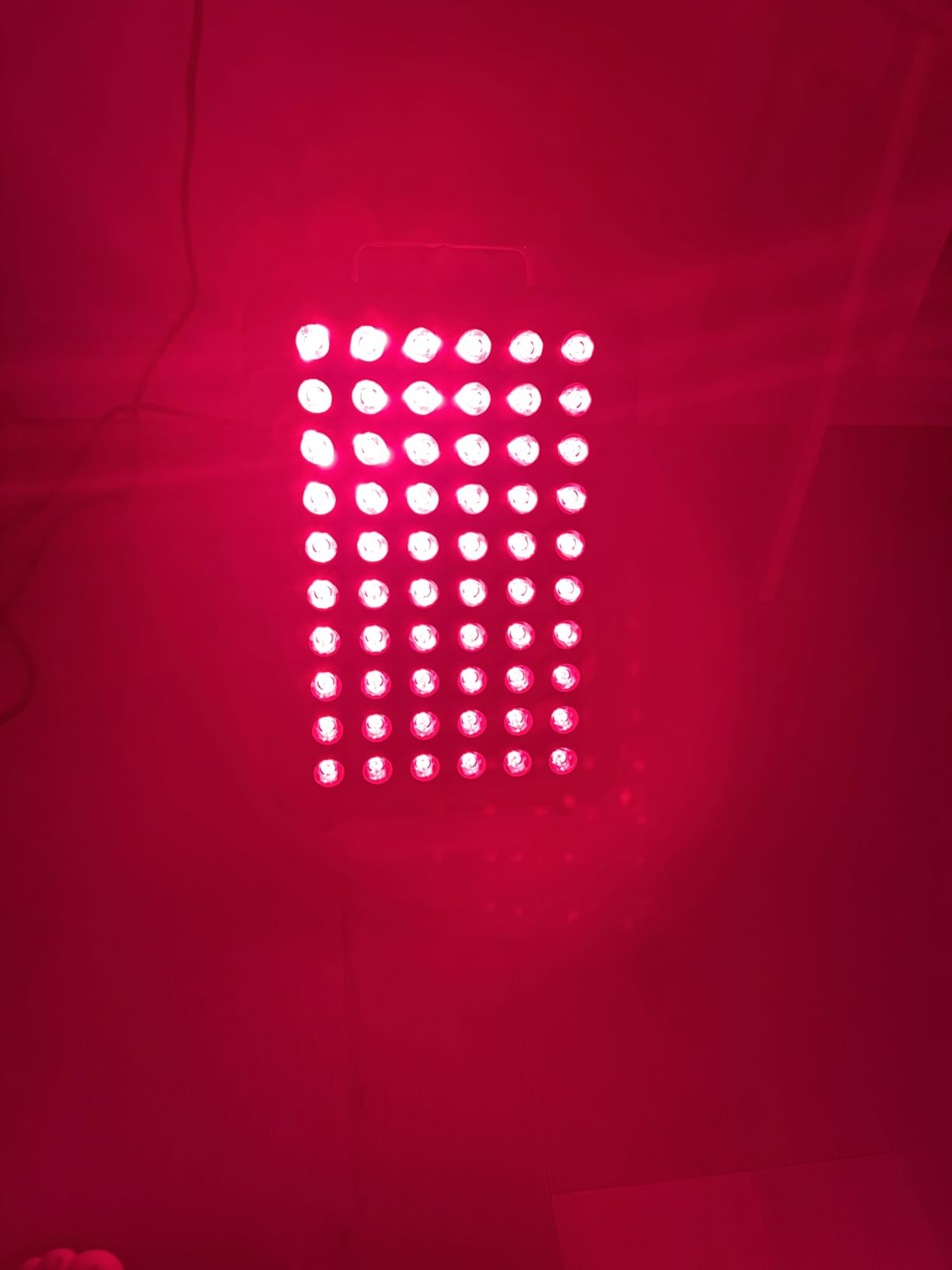 BestQool Red Light Therapy, Dual Chip Elite Grade LED Red Infrared Light Panel with Near-Infrared Light 660nm 850nm High Power Red Light Therapy Device at Home, Ideal for Body, Face, 105W (Black 60) customer photo 2