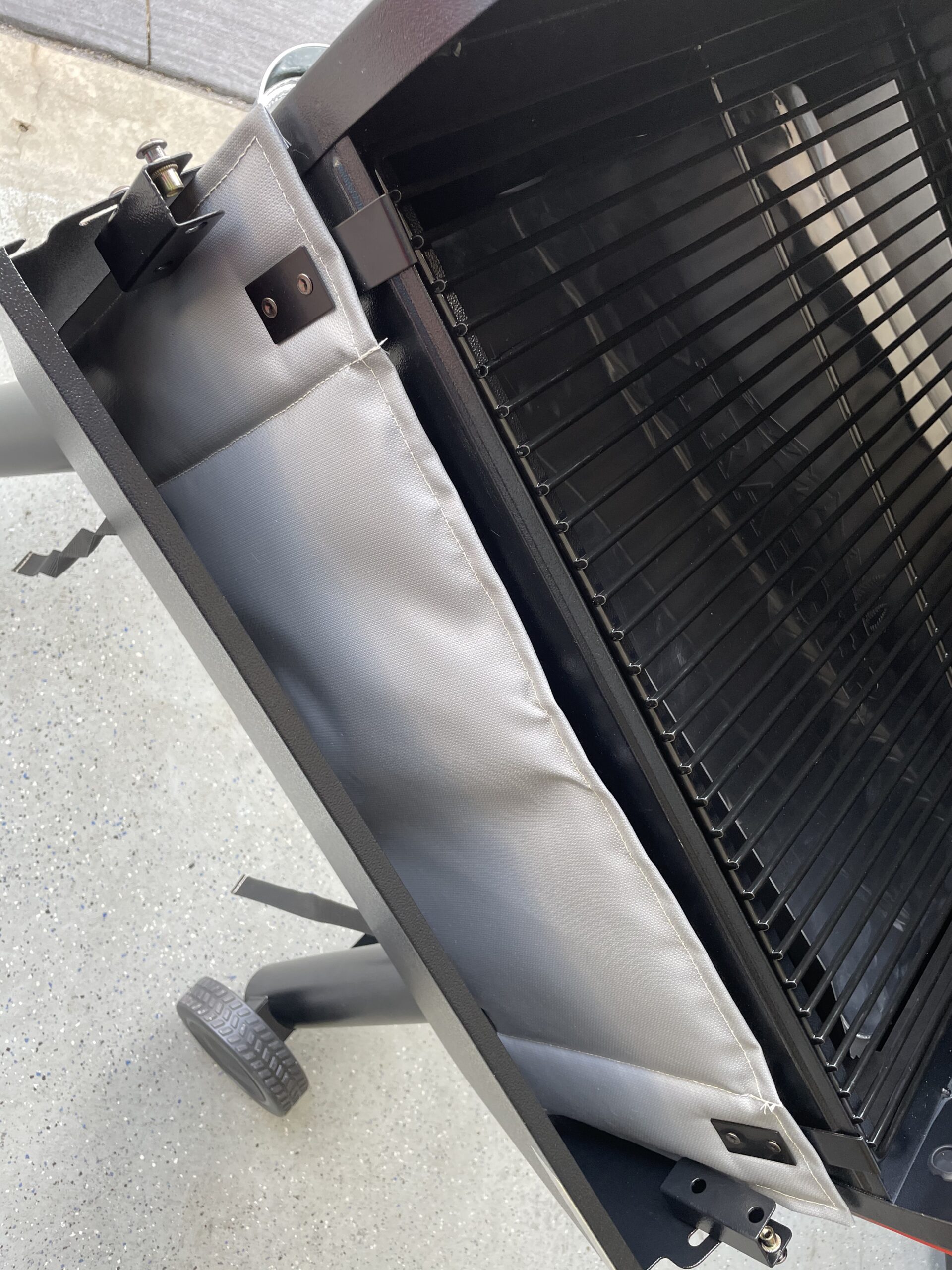 Stanbroil Grill Insulation Blanket for Traeger 34 Series and Texas Grill, Maintain Better Temperature Control, Use Less Fuel and Pellet customer photo 2