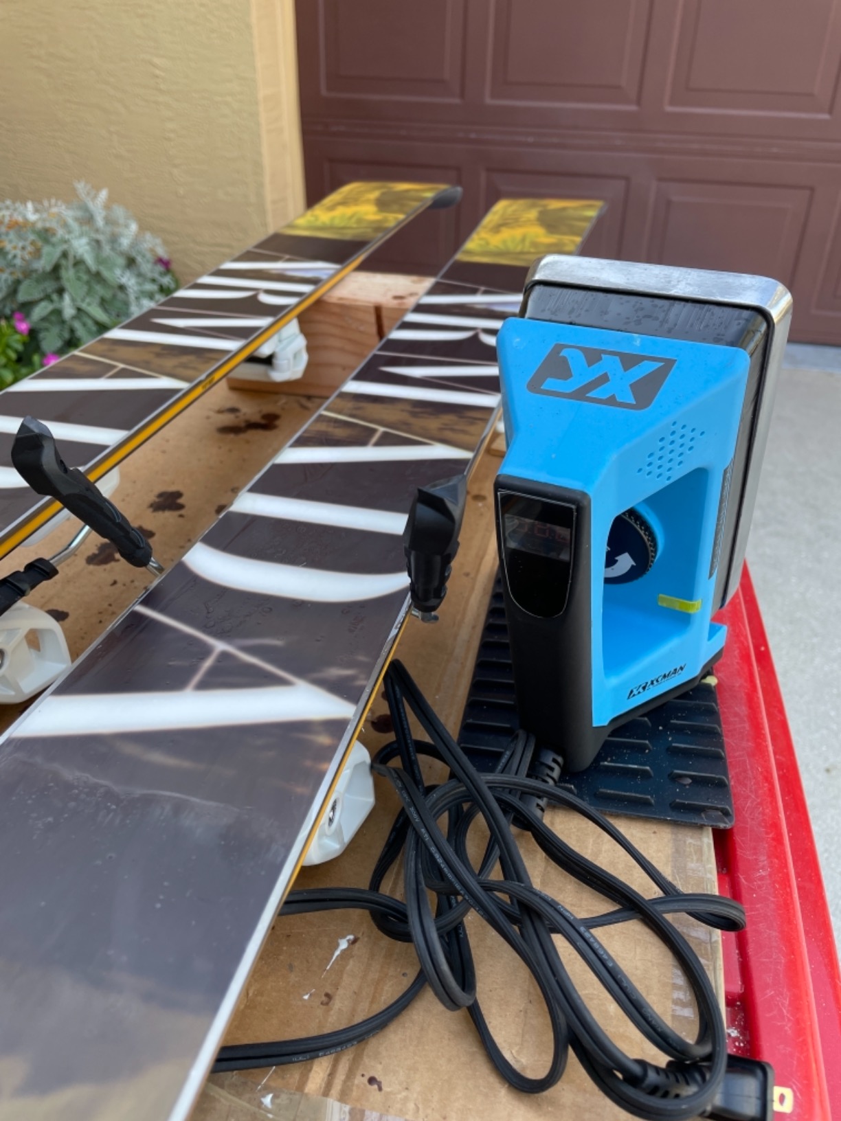 XCMAN Ski Snowboard Digital Waxing Iron 110V 800W Precise Controlling Temperature customer photo 1