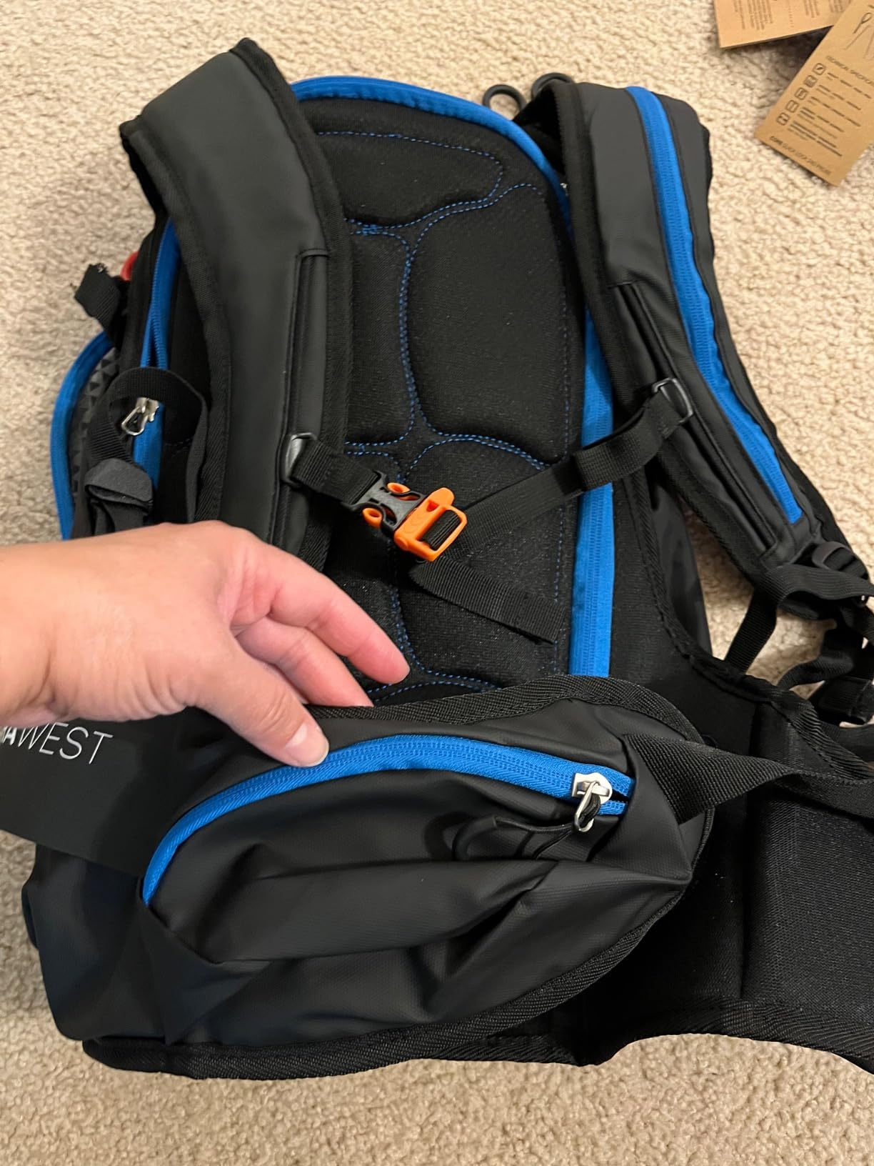 Core Avalanche Kit - Ski Backpack including Recco, Removable Back Protector, Hydration Bladder, Avalanche Shovel, Avalanche Probe customer photo 1