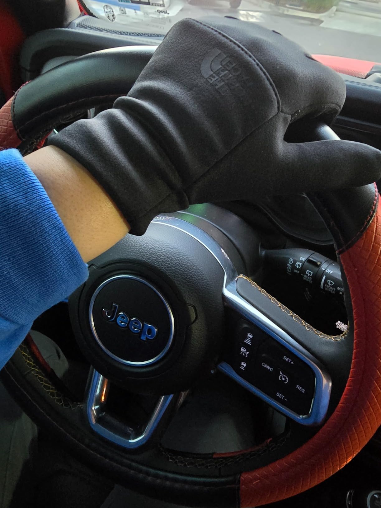Women's Etip Recycled Glove | Touchscreen Compatible Winter Running Gloves With Silicone Grippers customer photo 2