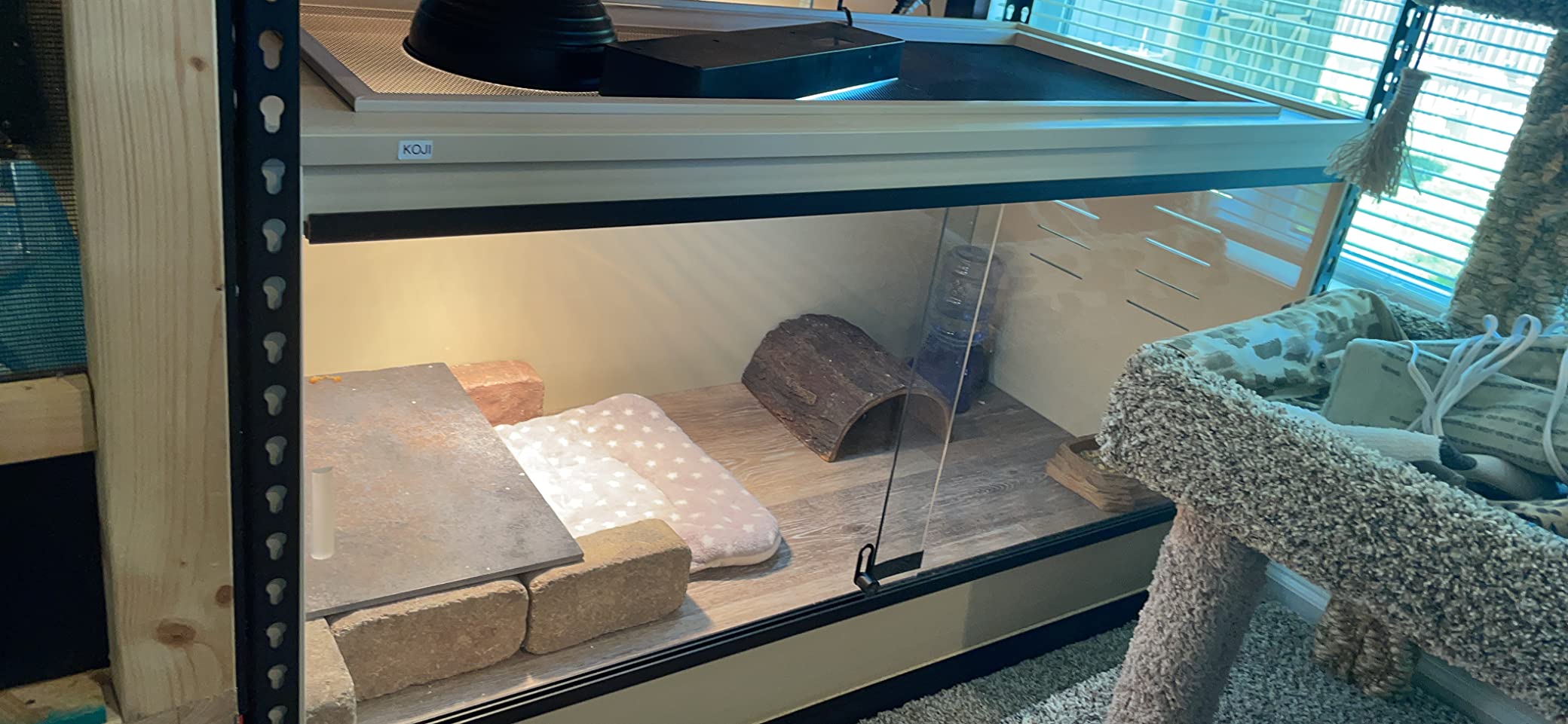 New Age Pet ECOFLEX 36-Inch Wide Medium Reptile Habitat, Mojave Lounge for Snakes, Tortoises & Lizards in Maple, Black & Grey, Easy Assembly, Sliding Glass Doors & Mesh Top customer photo 1