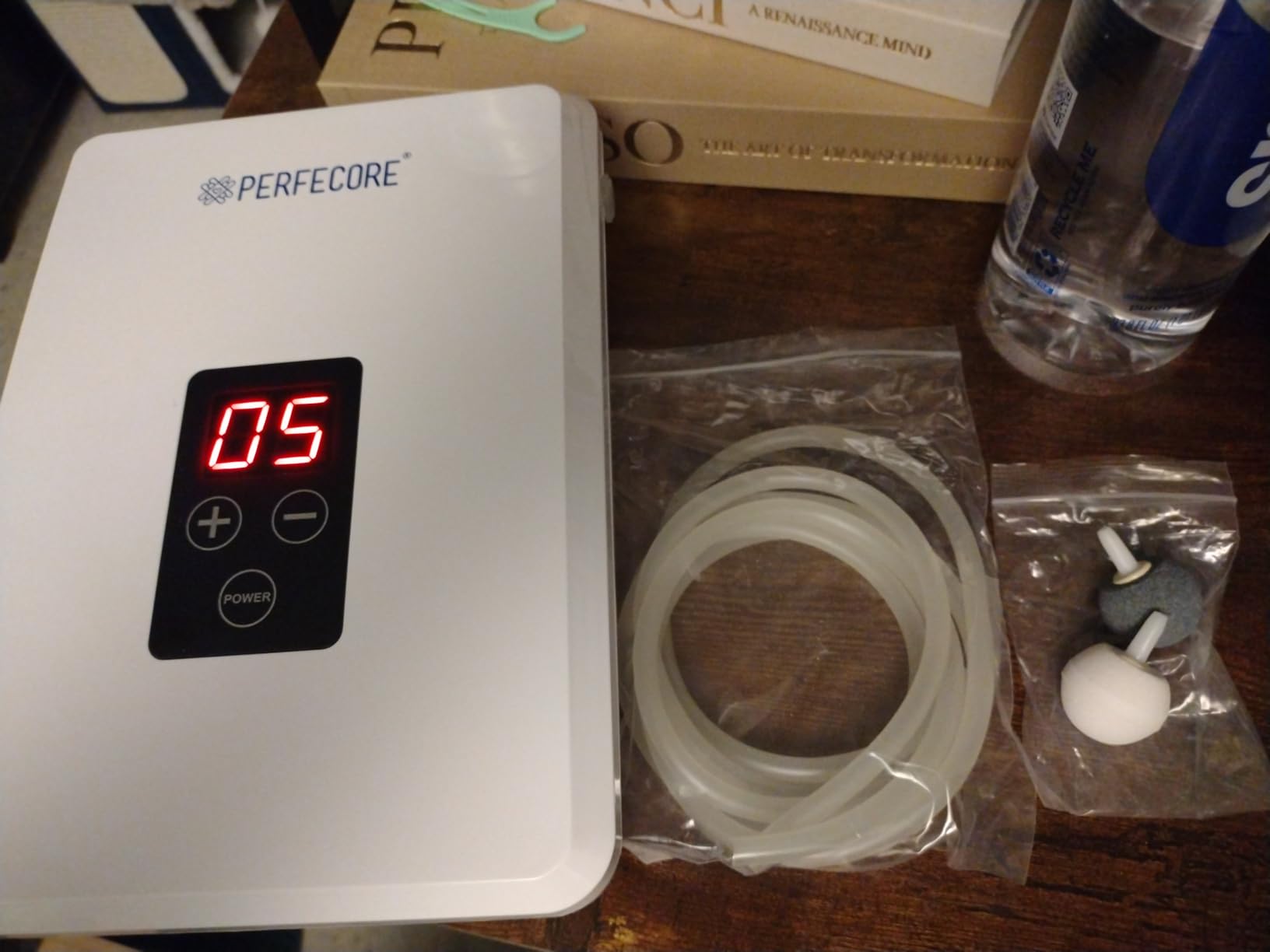 Water Ozonator - Odor Eliminator and Fresh Water Machine w/Diffuser Stones and Timer - For Home, Kitchen, Fruits & Vegetables - 600 mg/Hour customer photo 1