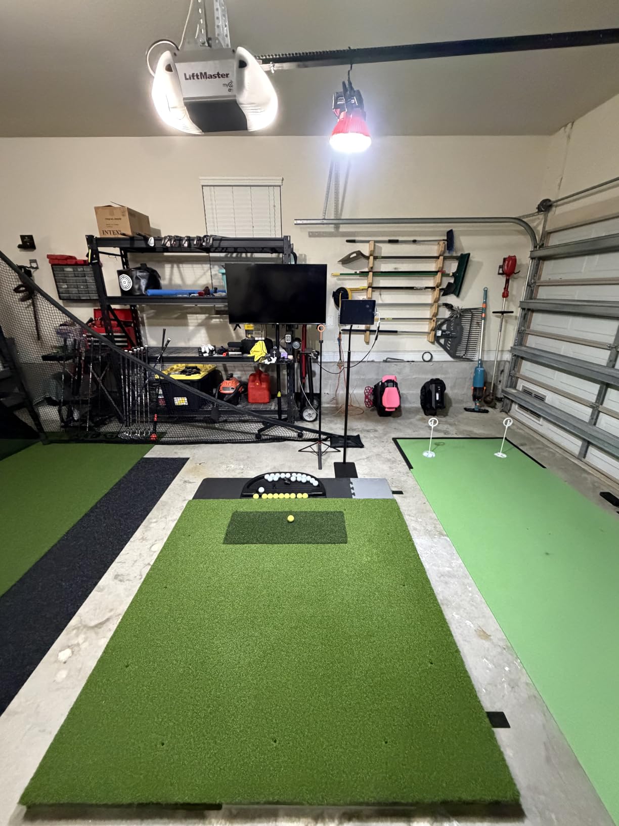 GoSports Elite Golf Hitting Mat for Indoor and Outdoor Practice - Withstands About 150,000 Shots - Heavy-Duty Turf Driving Range Mats Works with Golf Simulators - Includes 3 tees - Choose Your Size customer photo 2