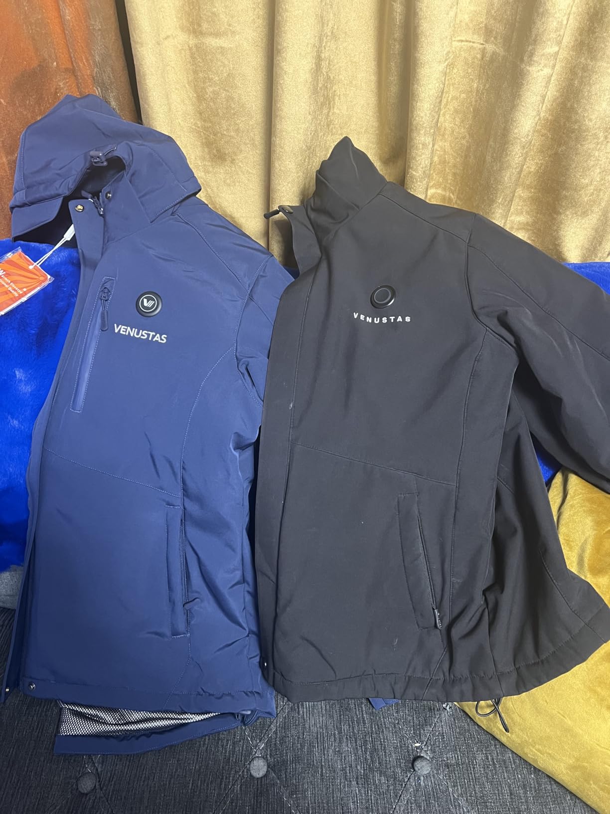 Women's Heated Jacket with Battery Pack, Waterproof & Windproof Electric Insulated Heated Coat With Detachable Hood customer photo 2