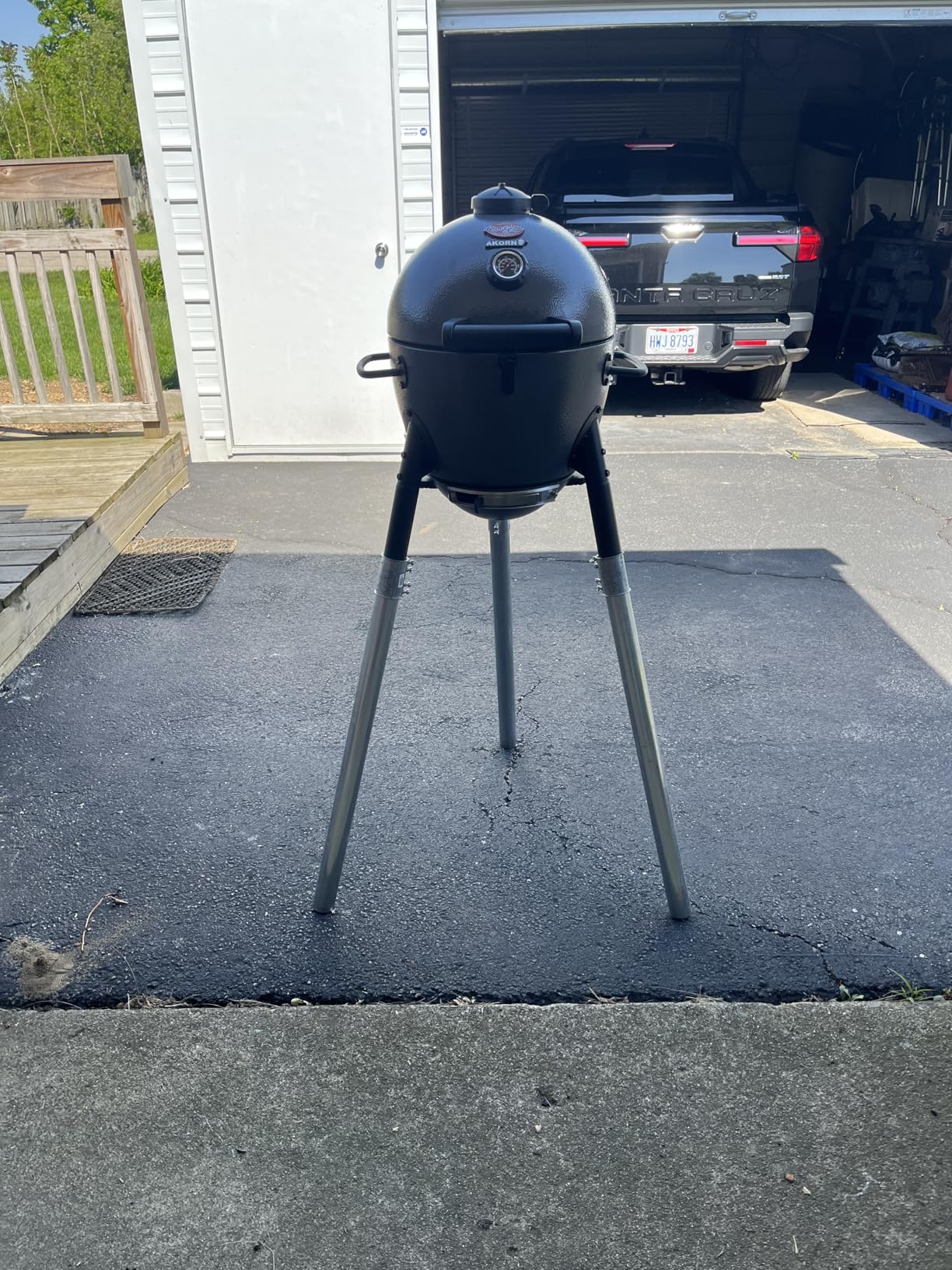Char-Griller AKORN Jr. Portable Kamado Charcoal Grill and Smoker with Cast Iron Grates and Locking Lid, 155 Cooking Square Inches, Model E86714 customer photo 1