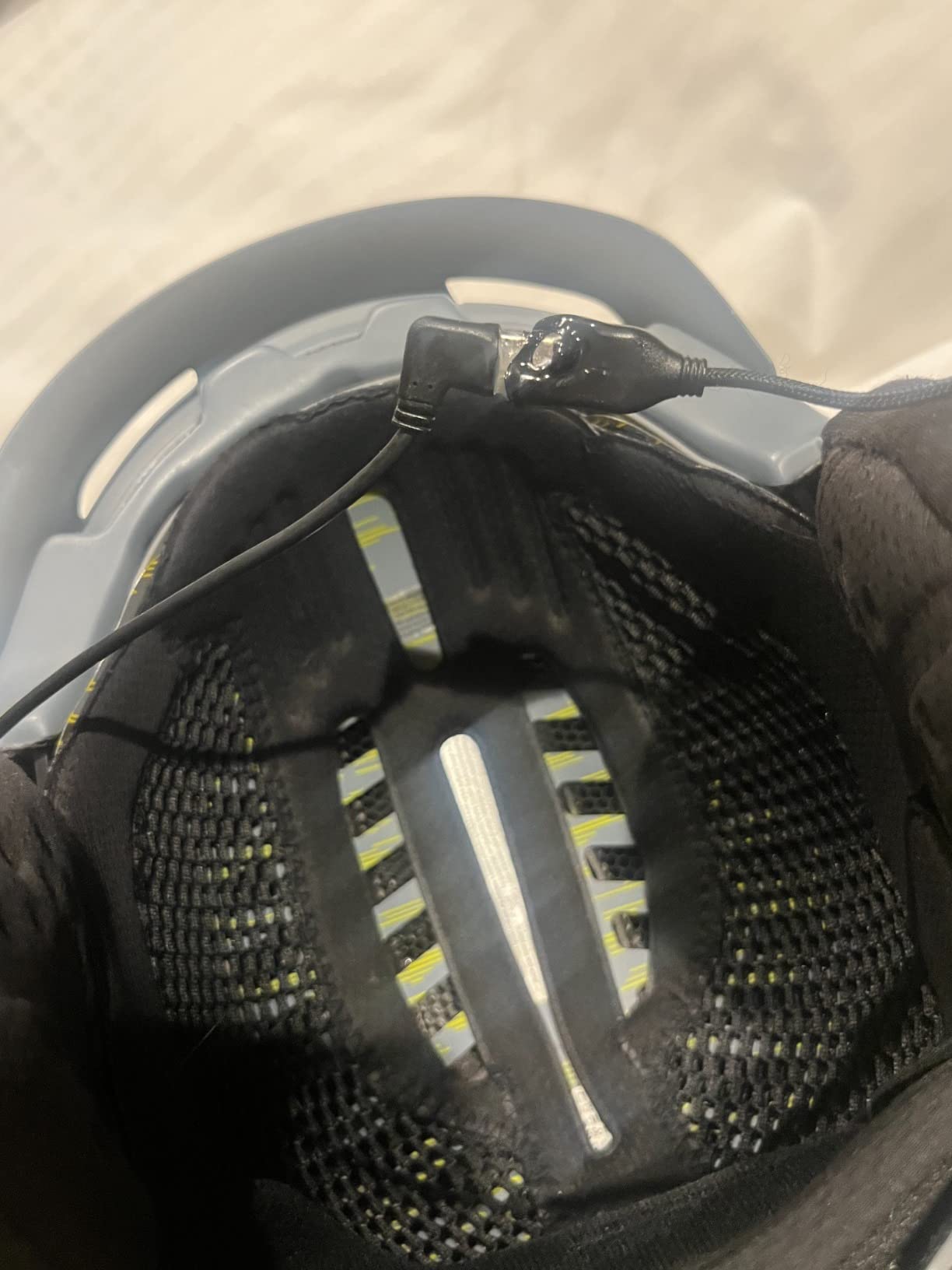 Sena Snowtalk 2 - Universal Bluetooth Headset for Snow Helmets with Built-in Wireless Intercom customer photo 2