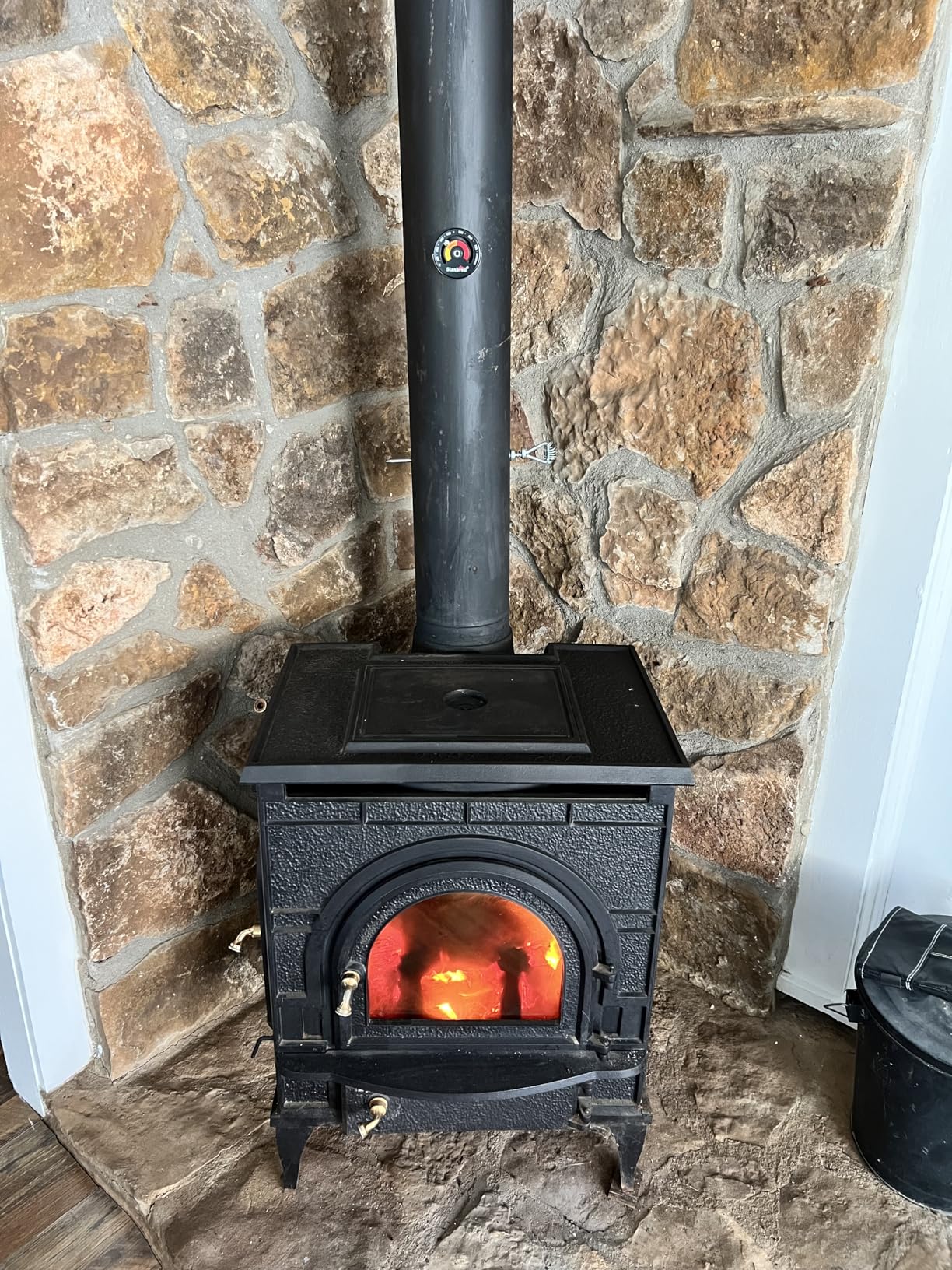 Stanbroil Magnetic Wood Stove Pipe Thermometer, Flue Pipe Temperature Meter for Wood Log Chimney Pipe customer photo 1
